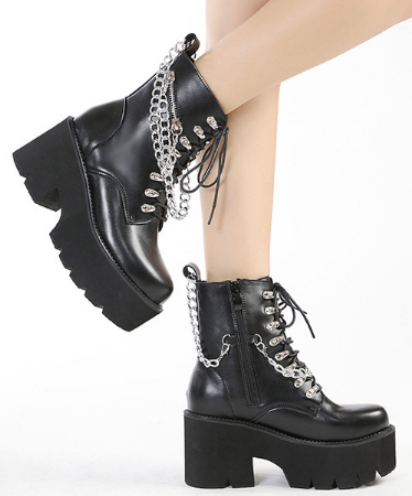 metal chain cross design boots EN1272