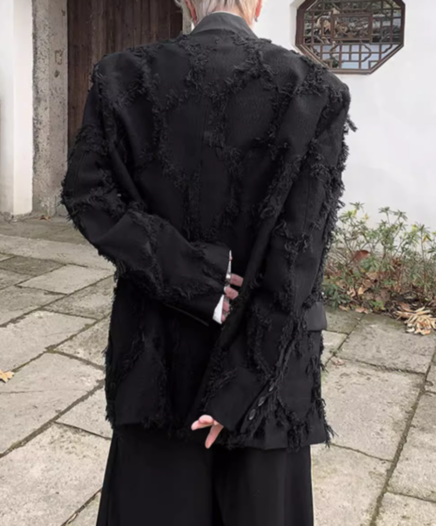 dark chinese design jacket EN1879