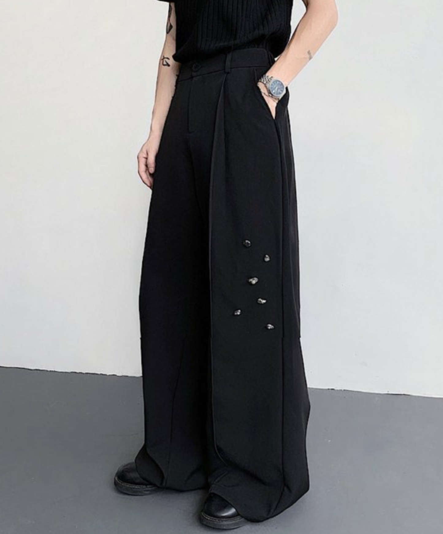 dark random metal design wide pants EN2323
