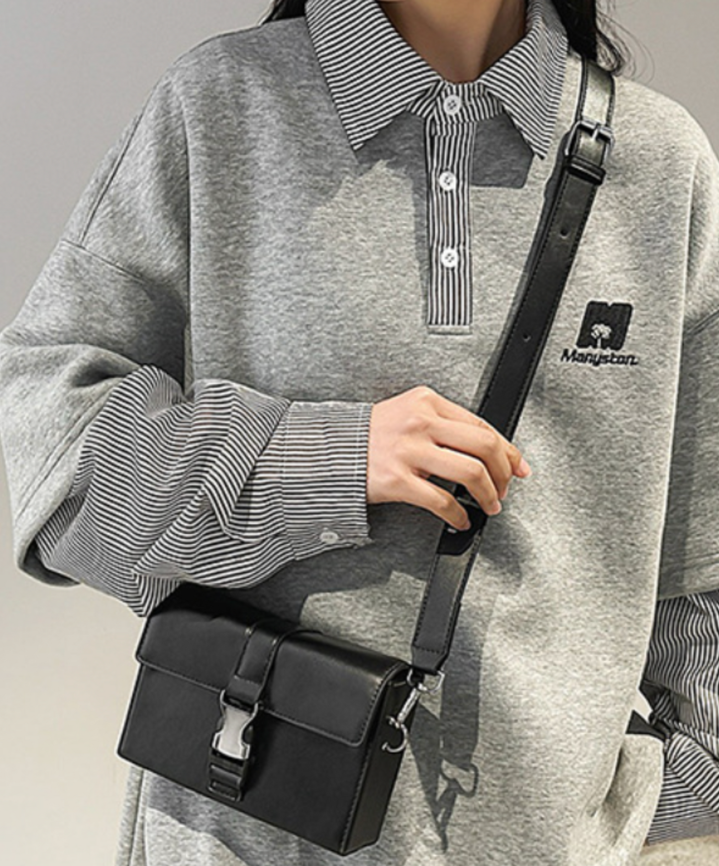 metal buckle square shoulder bag EN2103