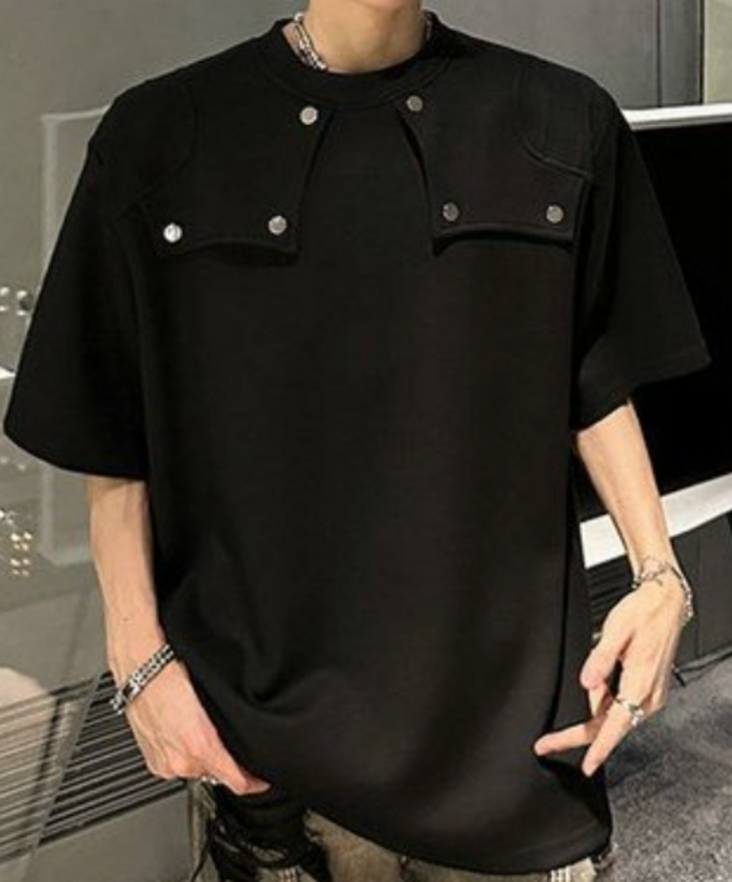 rivet decorated loose silhouette t-shirt EN2202