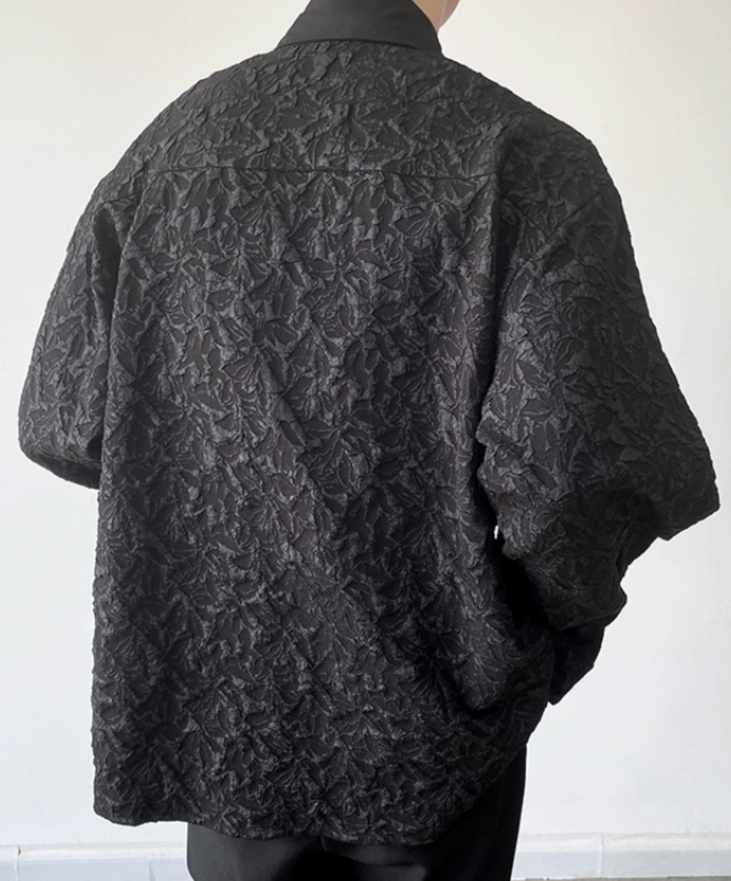 dark 3d embroidered jacquard shirt EN2365