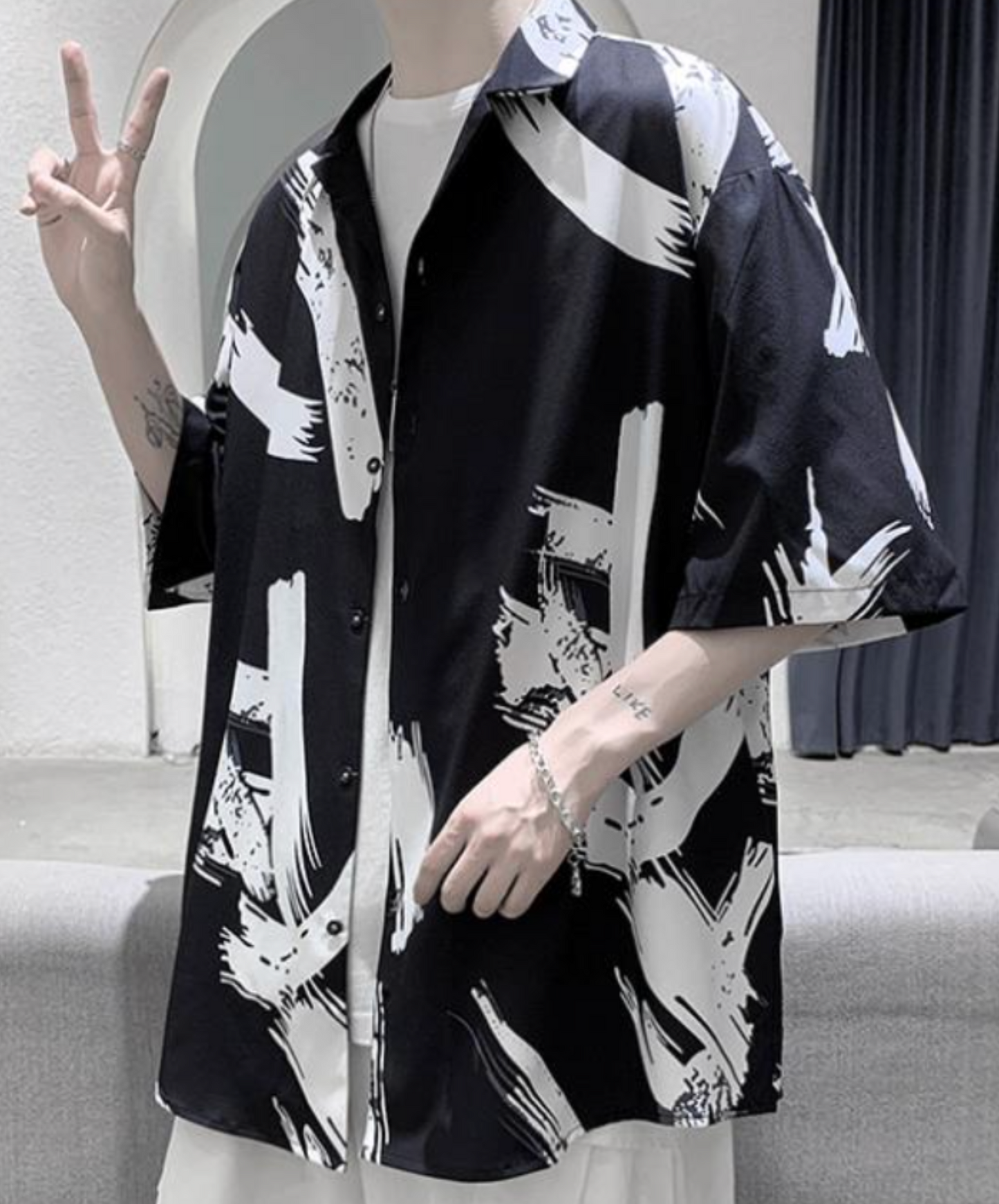 hong kong style graffiti print loose shirt EN2124