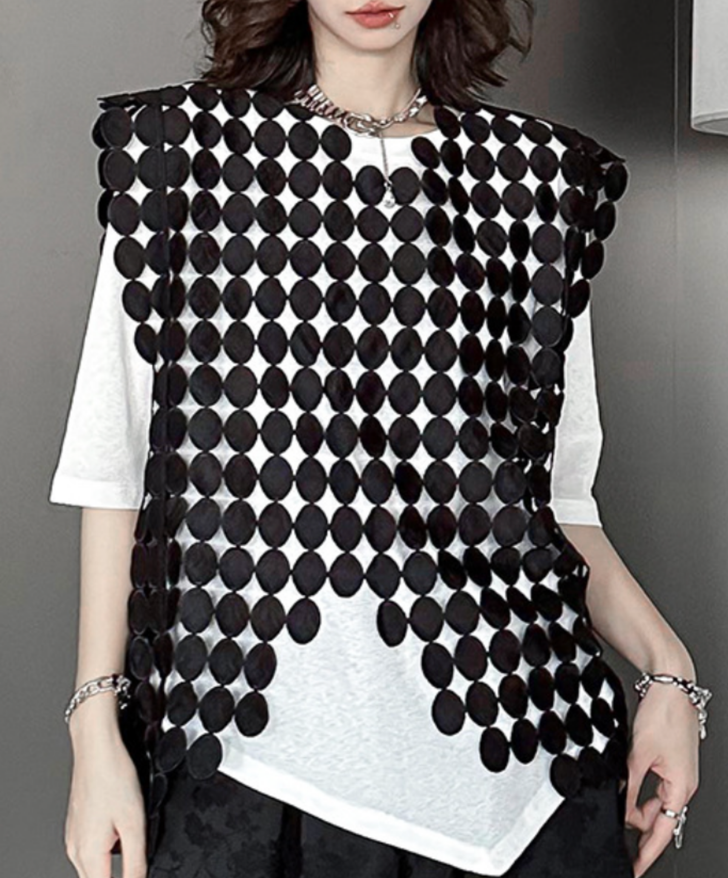 circle connected diamond pattern sleeveless shirt EN2245
