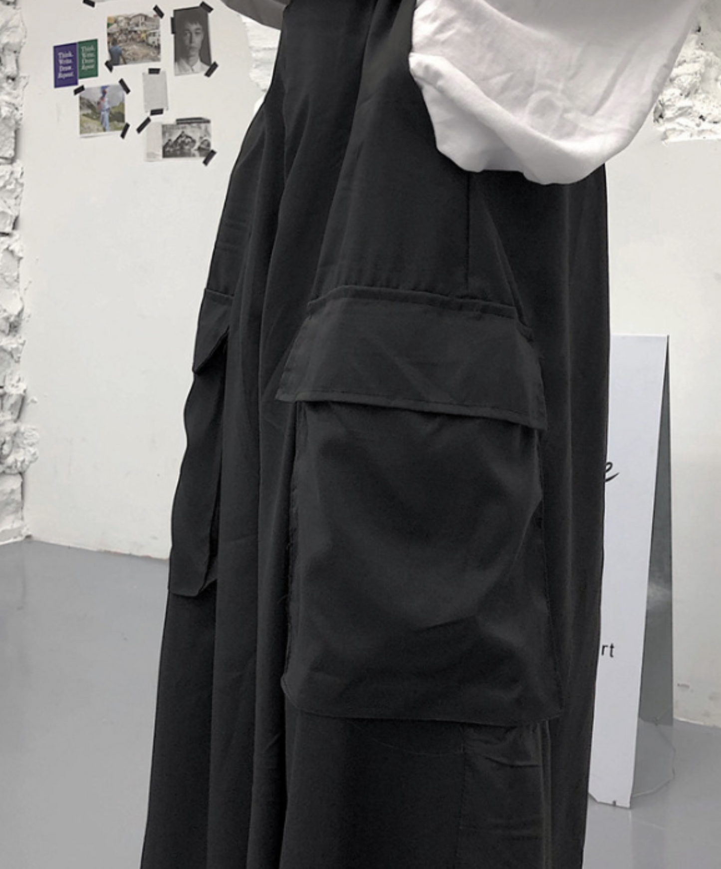 dark big pocket wide pants EN1042