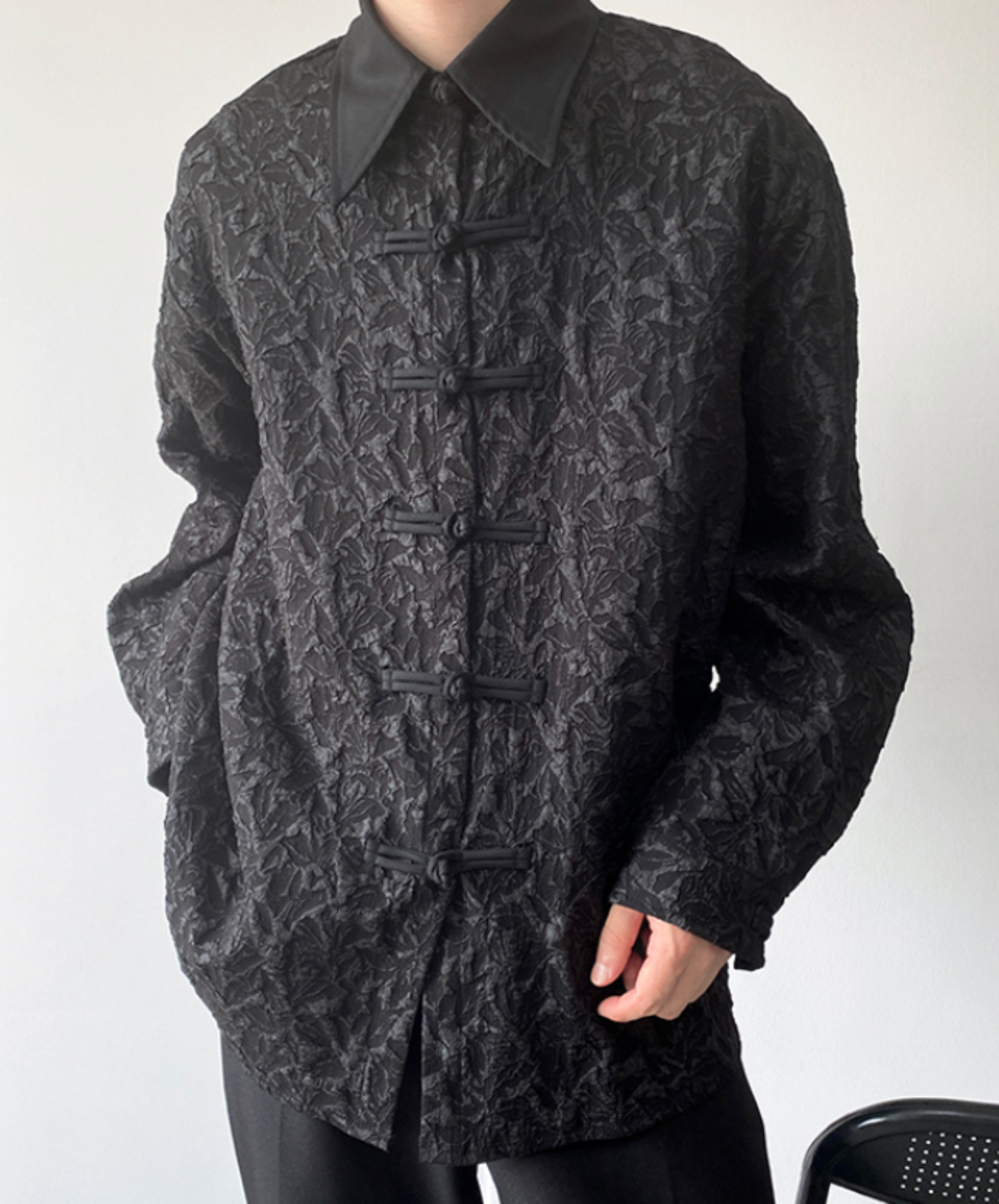dark 3d embroidered jacquard shirt EN2365