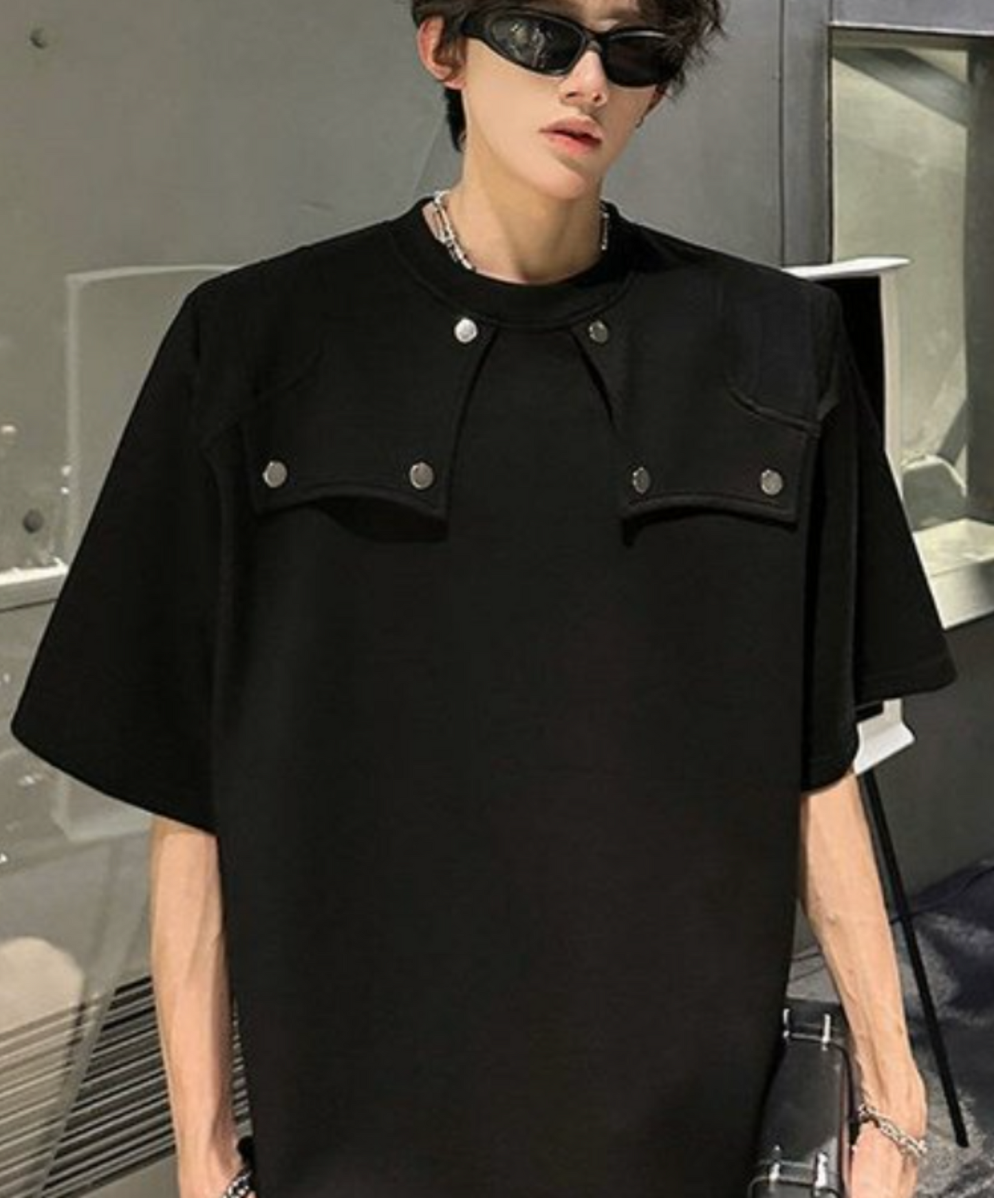 rivet decorated loose silhouette t-shirt EN2202