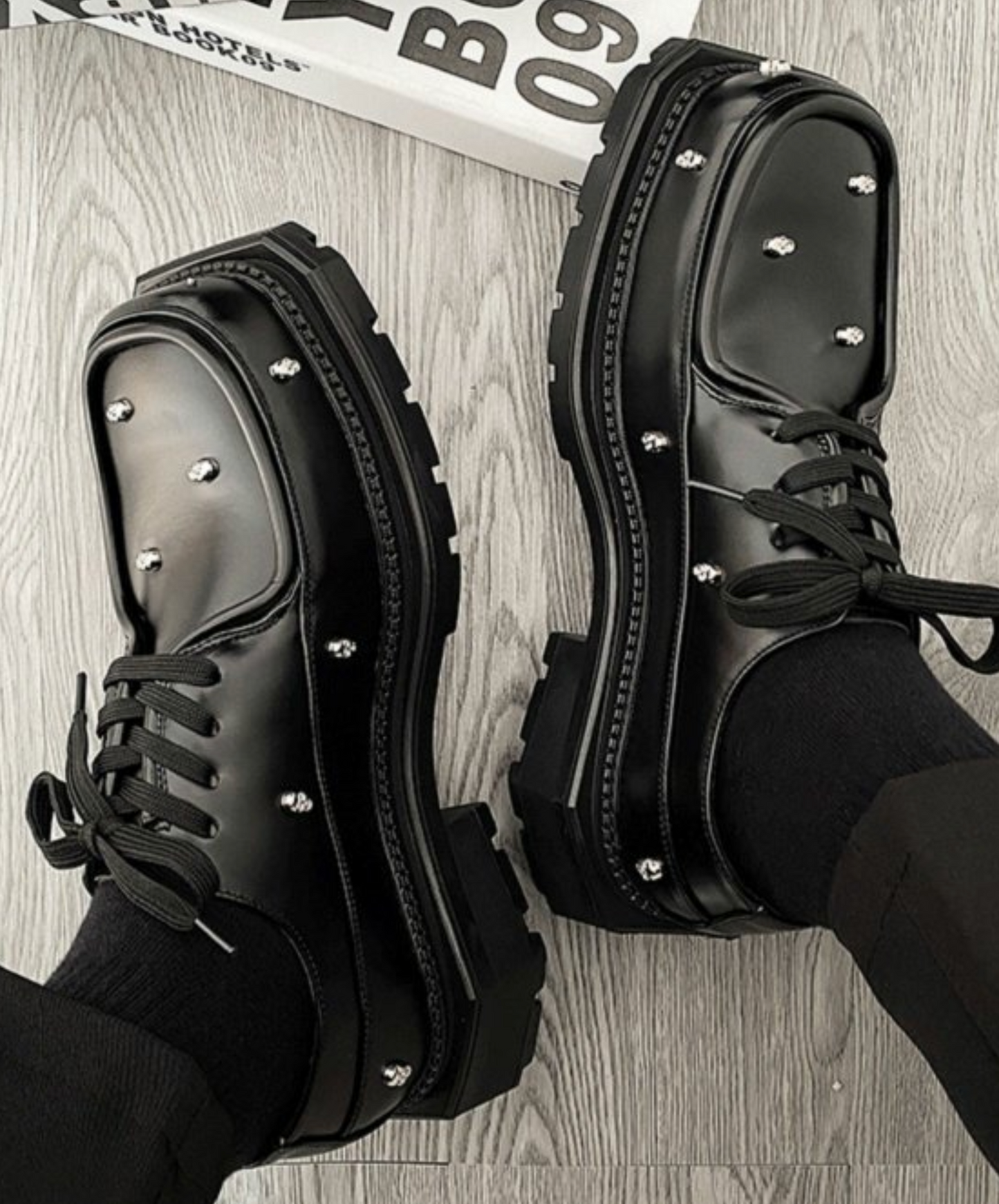 rivet leather lace-ups shoes EN2361