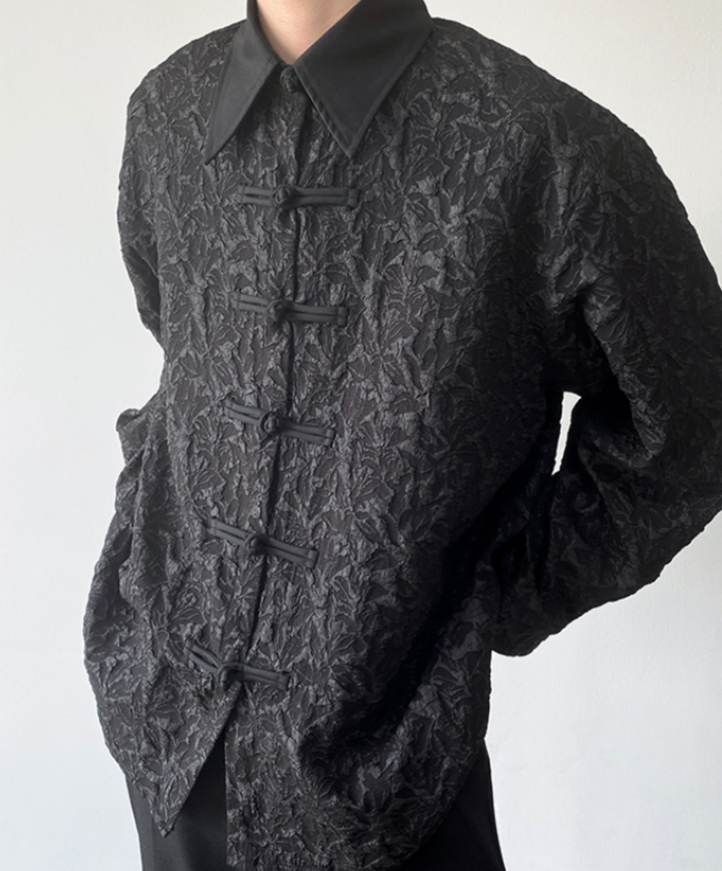 dark 3d embroidered jacquard shirt EN2365