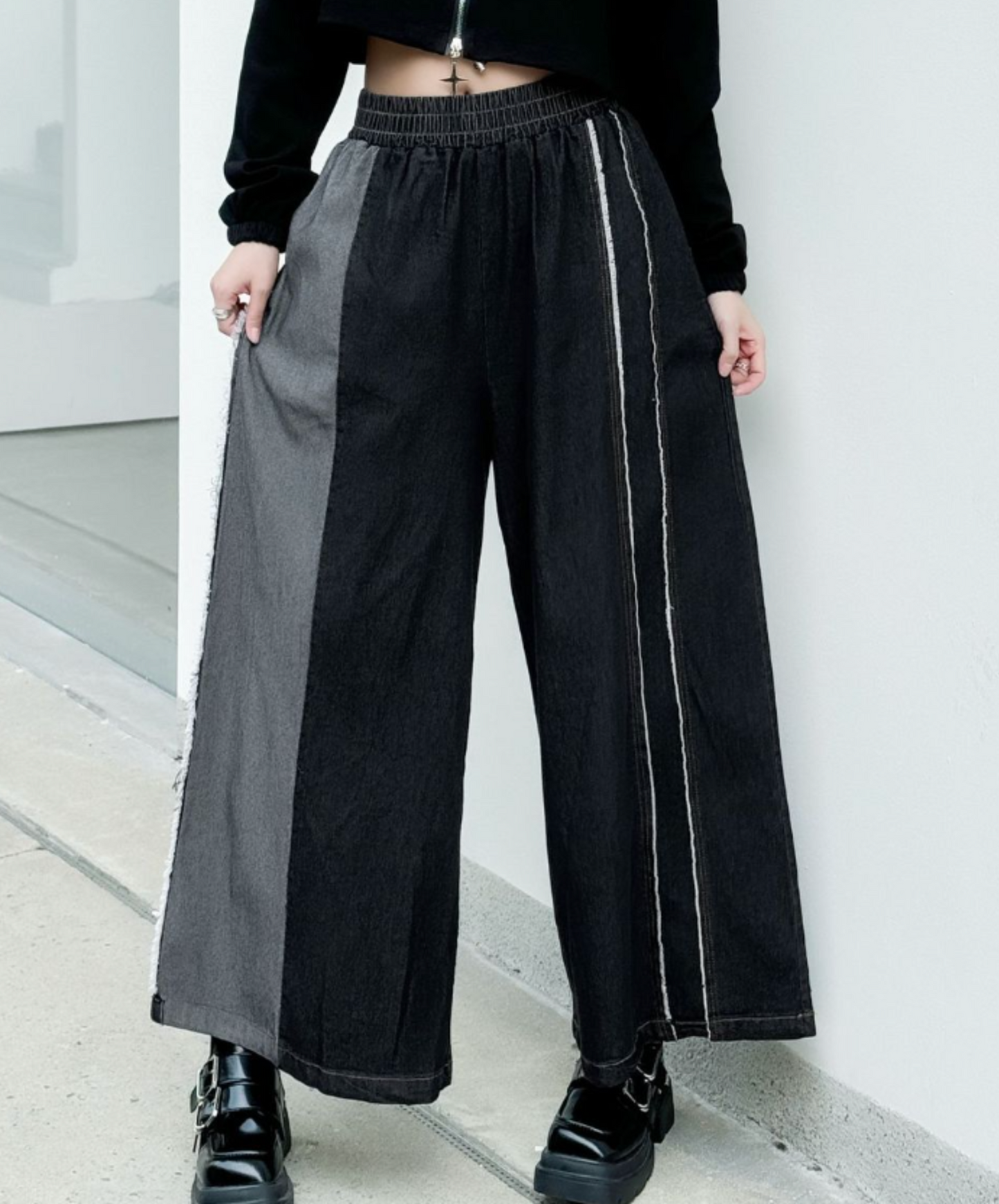 double white & fringe line wide pants EN2305