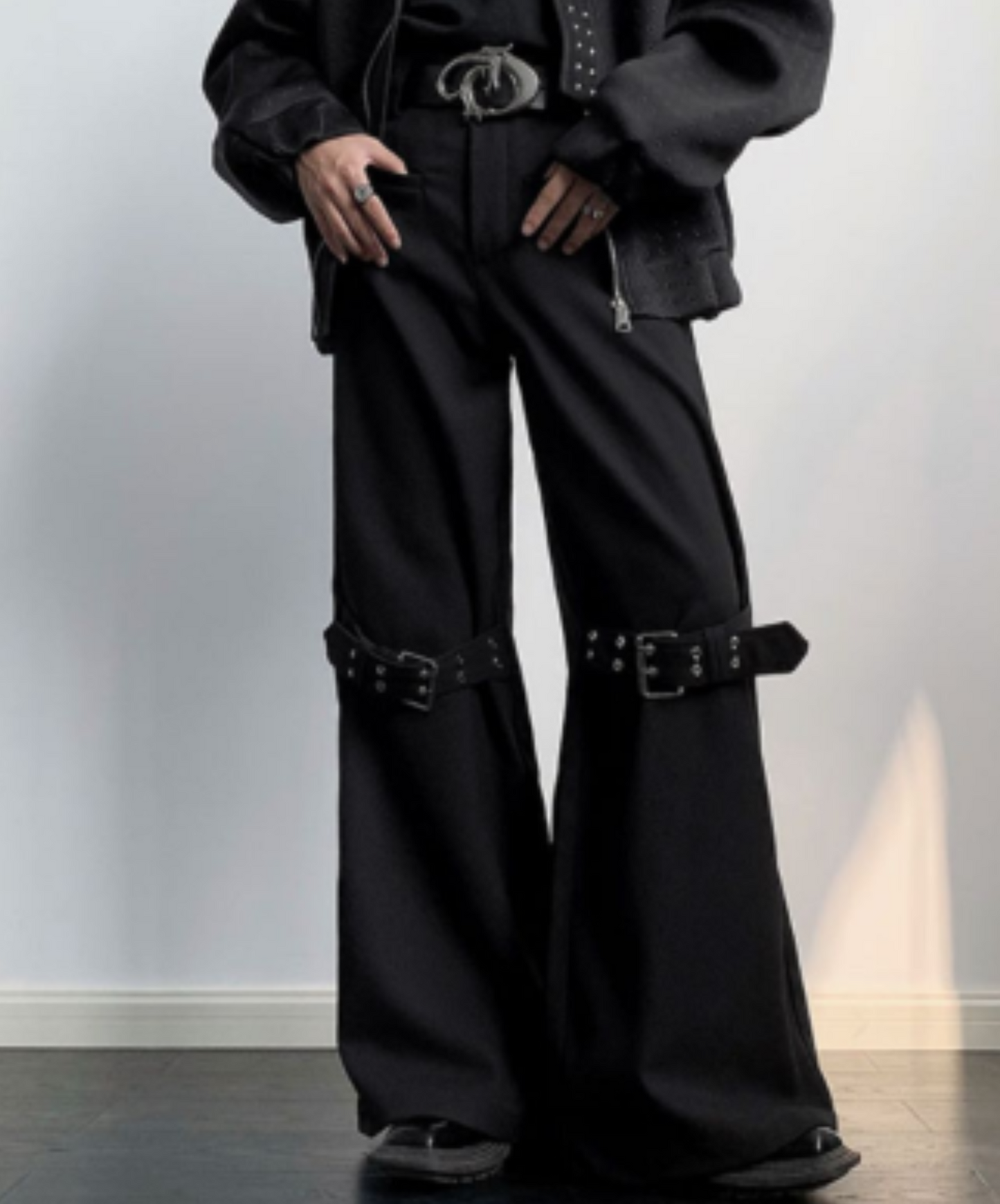 with thick belt flare pants EN1359
