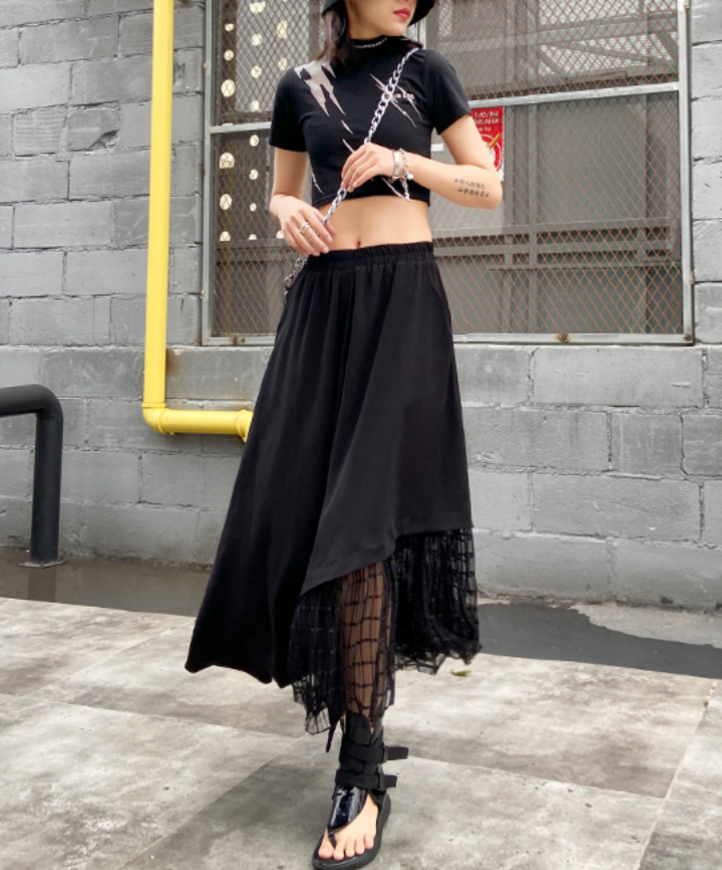 mixed material stitch mesh skirt EN2331