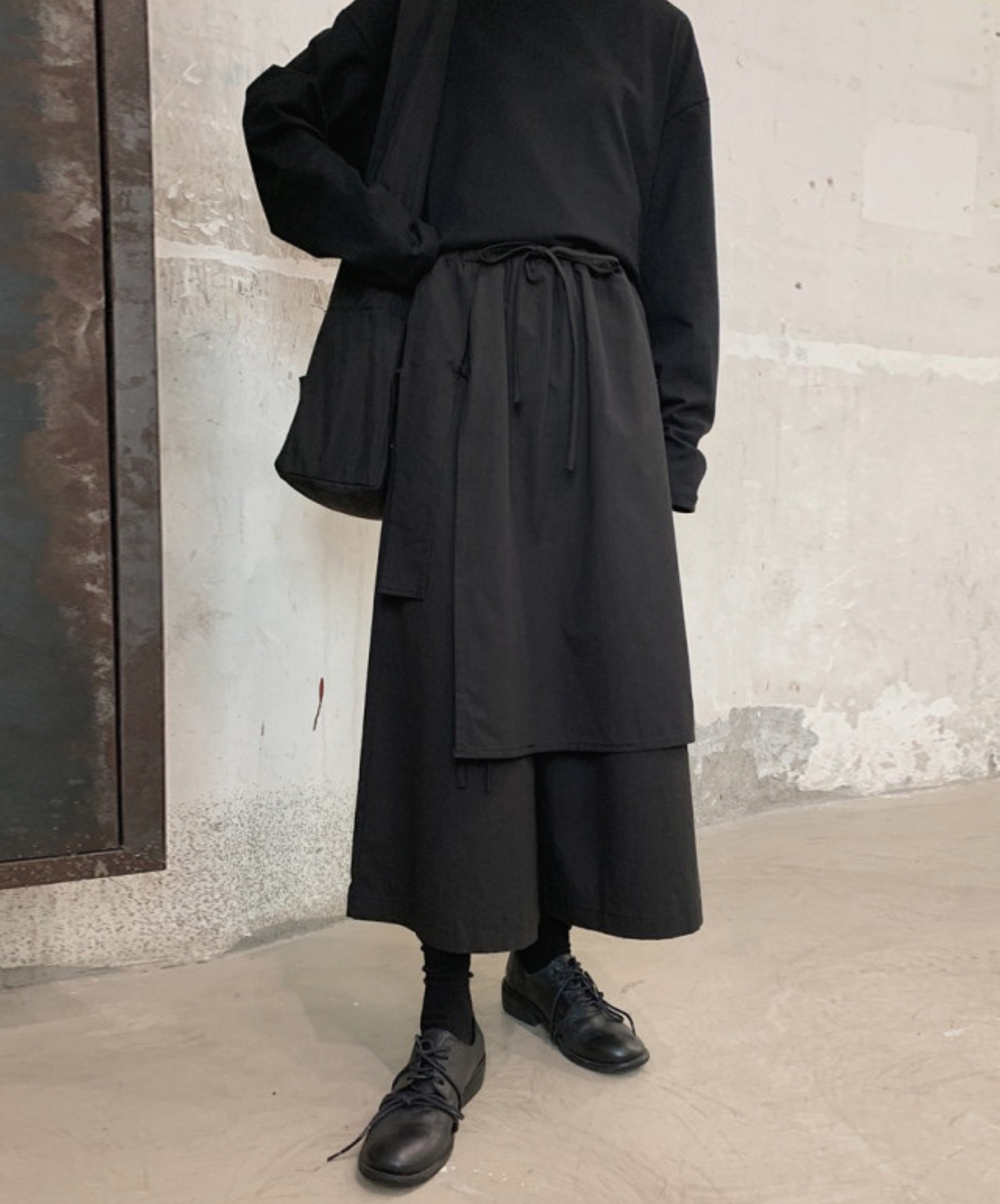 dark wide layered hakama pants EN1124