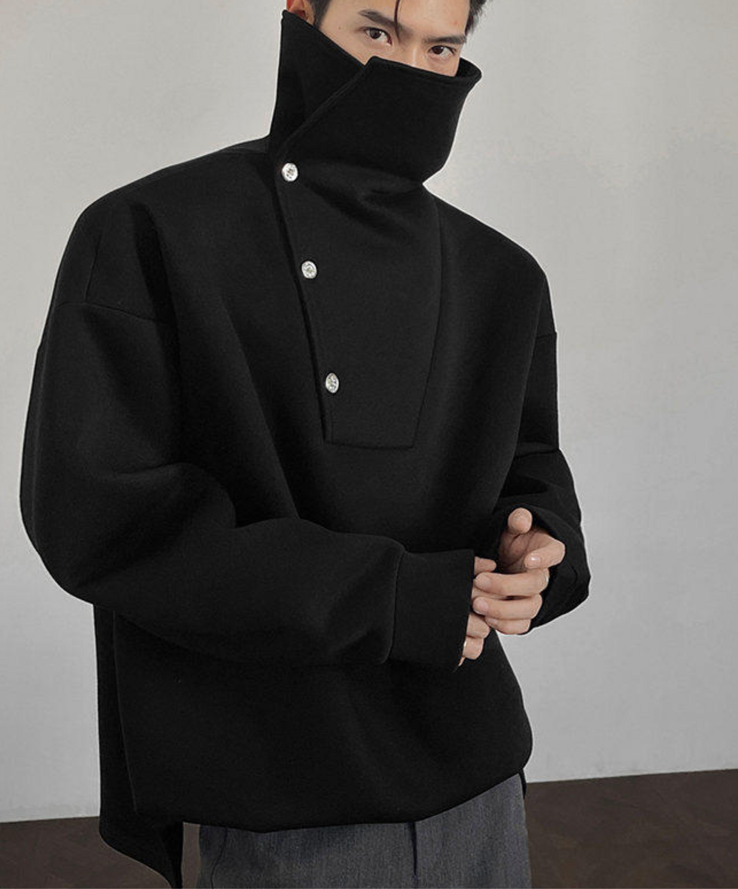 dark diagonal opening button collar sweatshirt EN2638