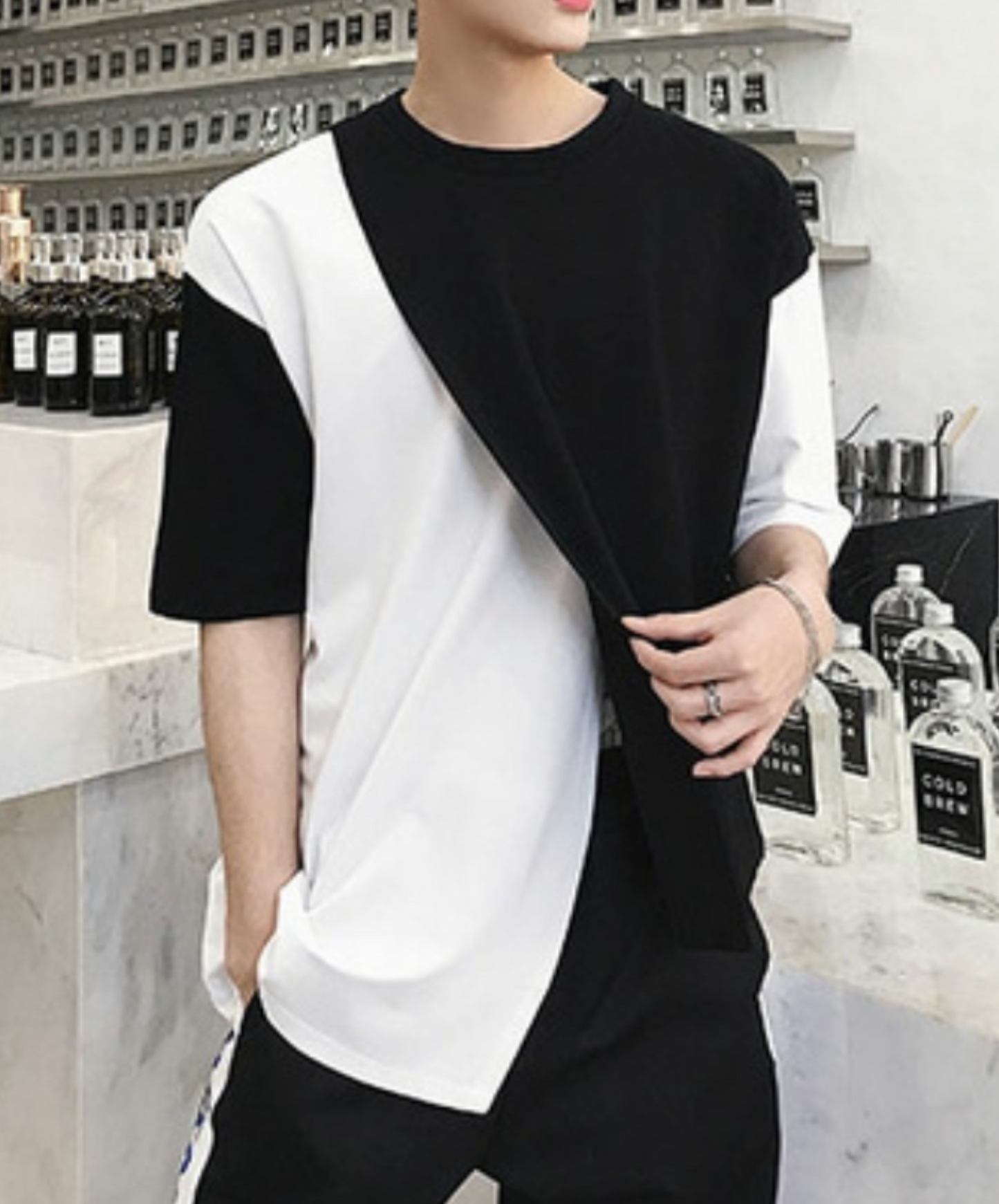 Irregular patchwork high contrast t-shirt EN2261