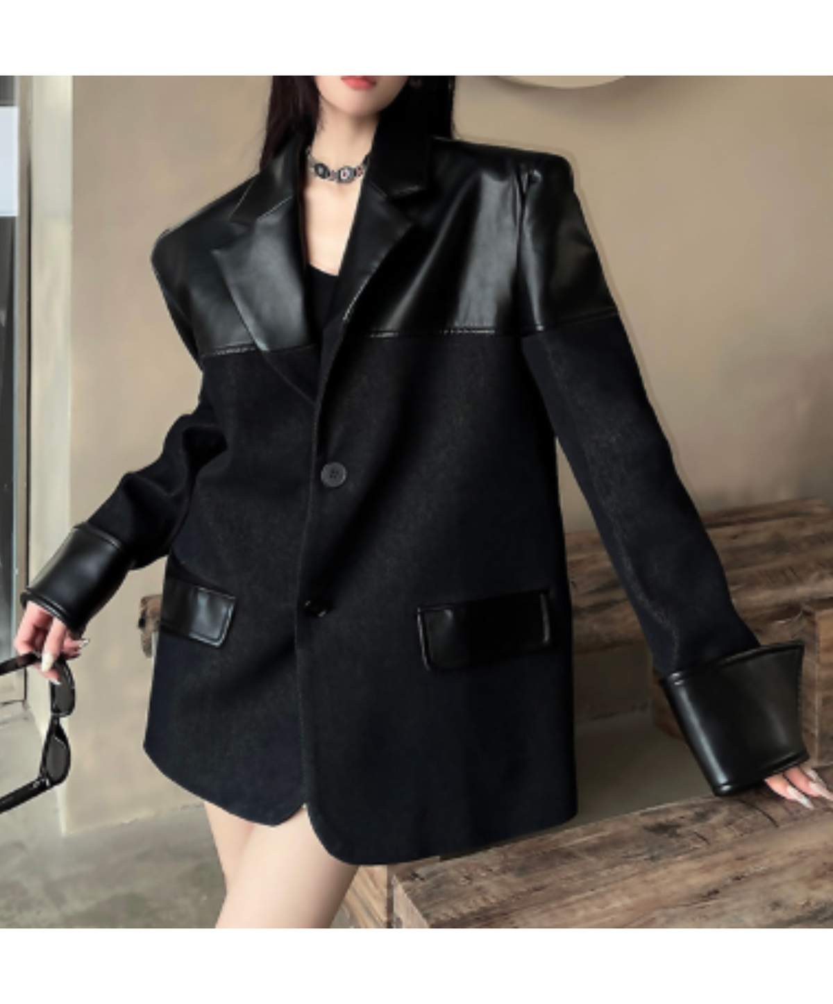 oversized fit with mixed-material paneling jacket EN3163