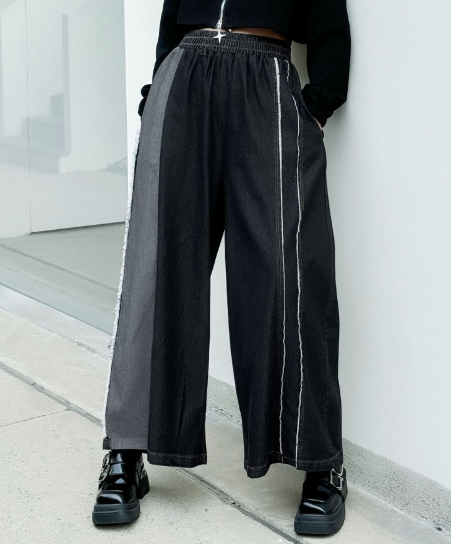 double white & fringe line wide pants EN2305