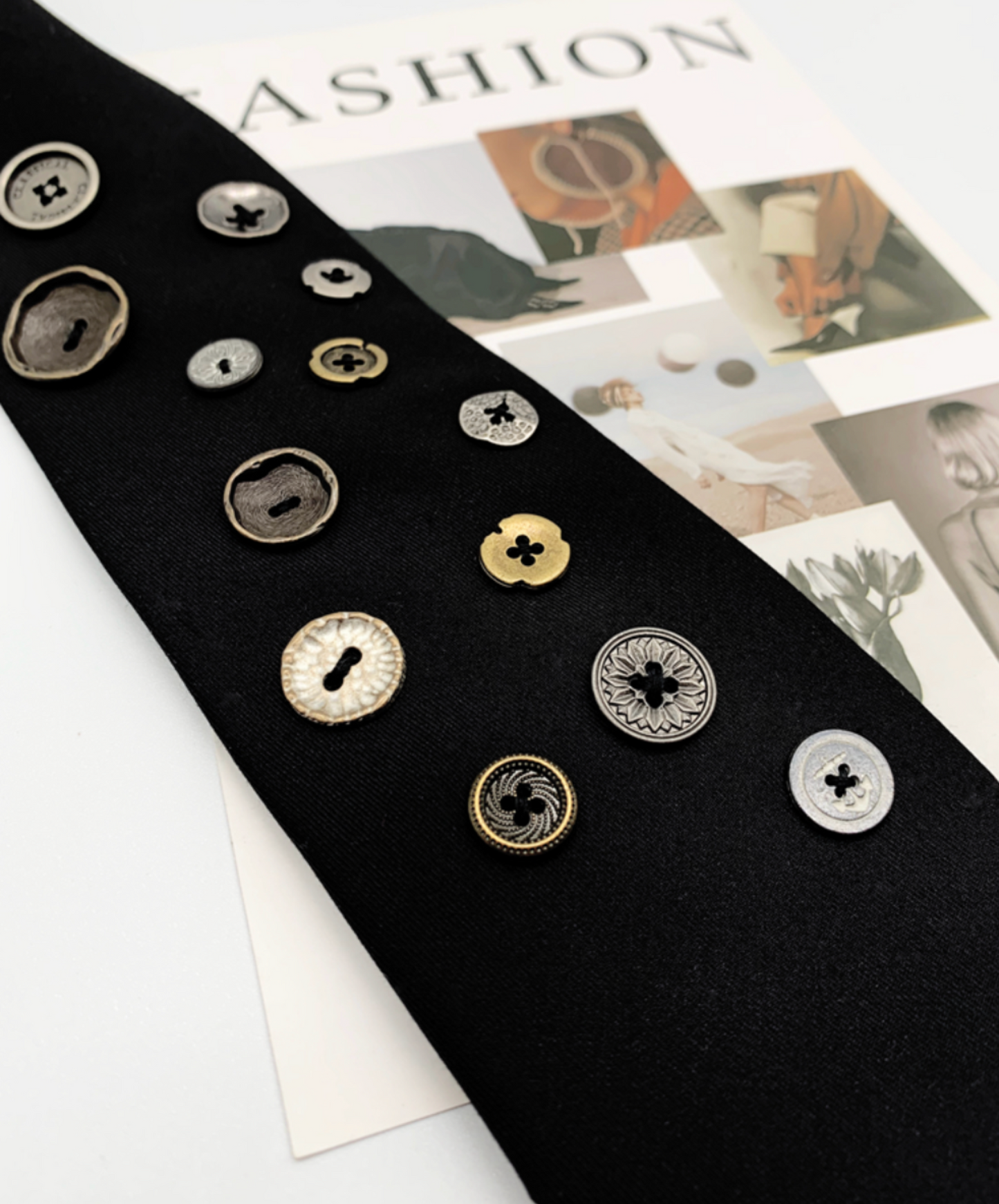 random size button decoration necktie EN2352