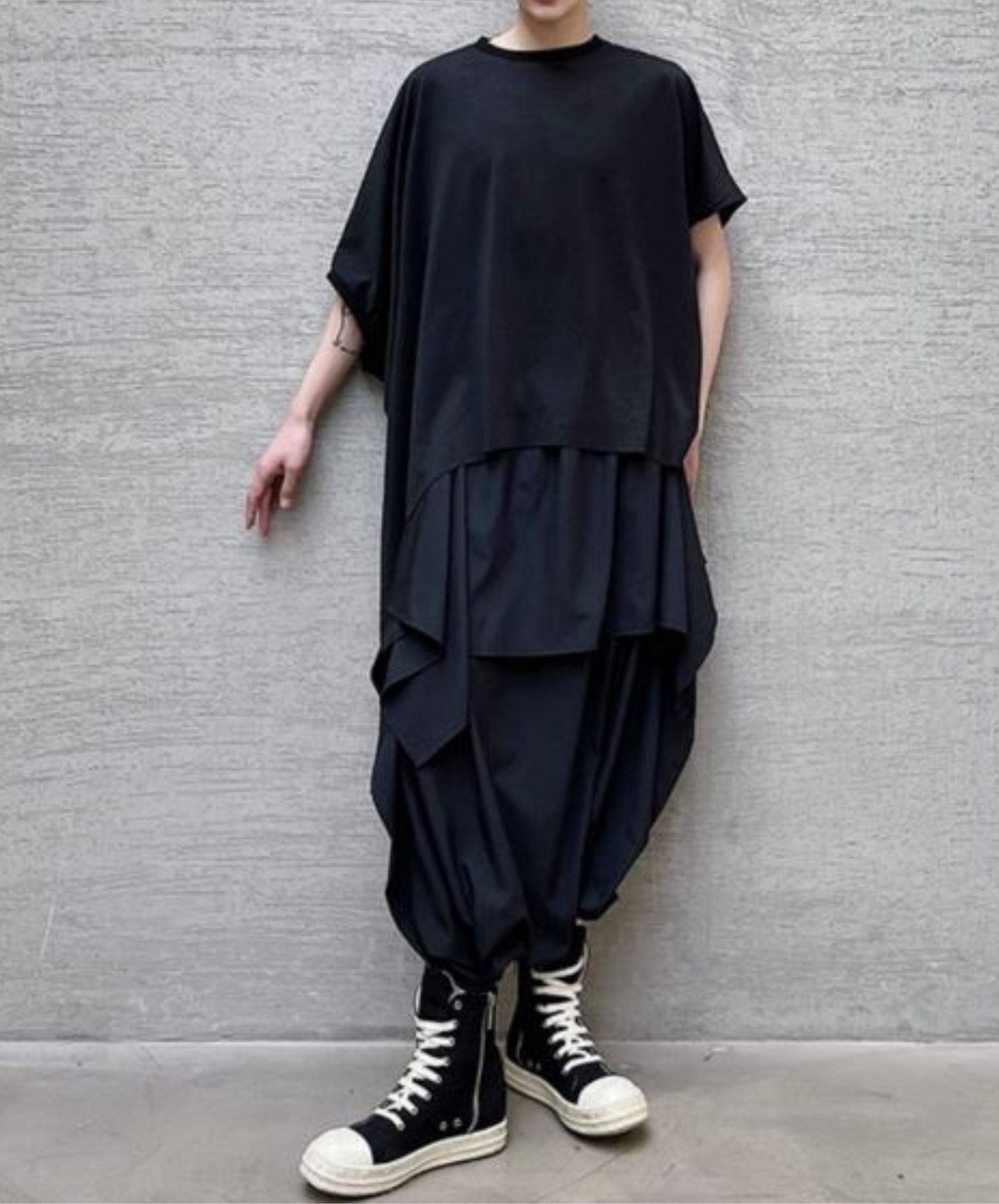 dark irregular hem short t-shirt EN861