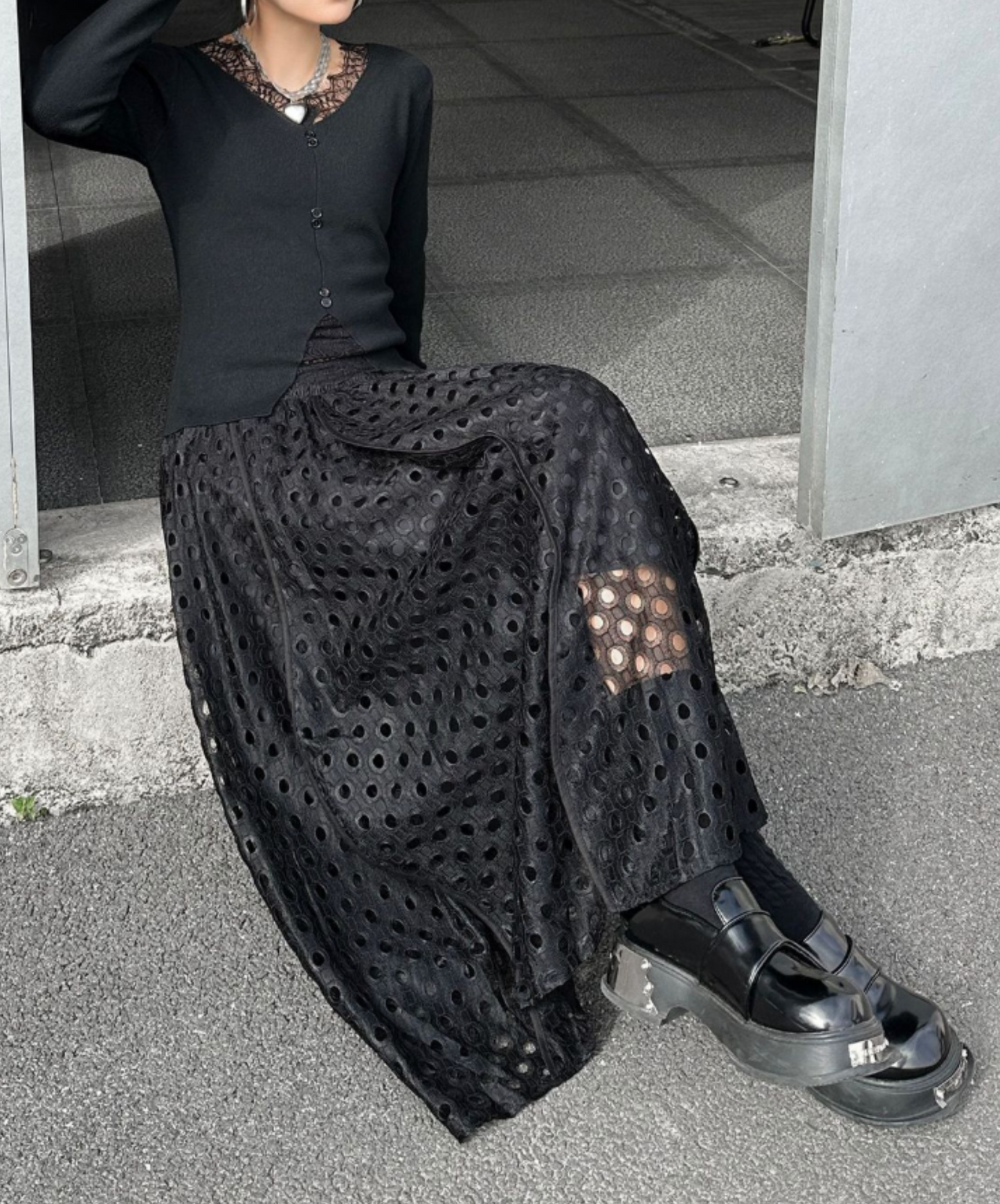 dark eyelet lace a-line skirt EN2335