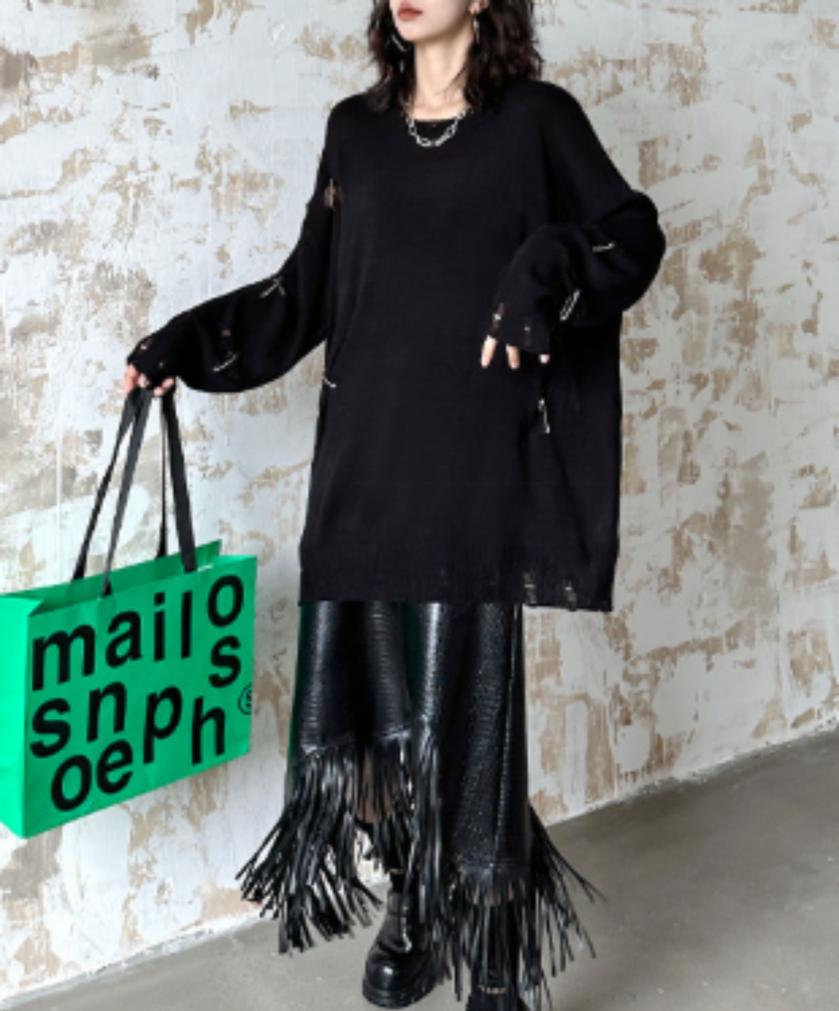 distressed finish with clip detail sweater EN3142