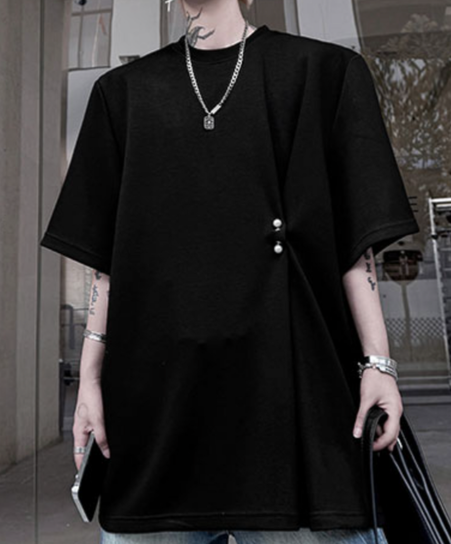dark pearl button round neck t-shirt EN2259
