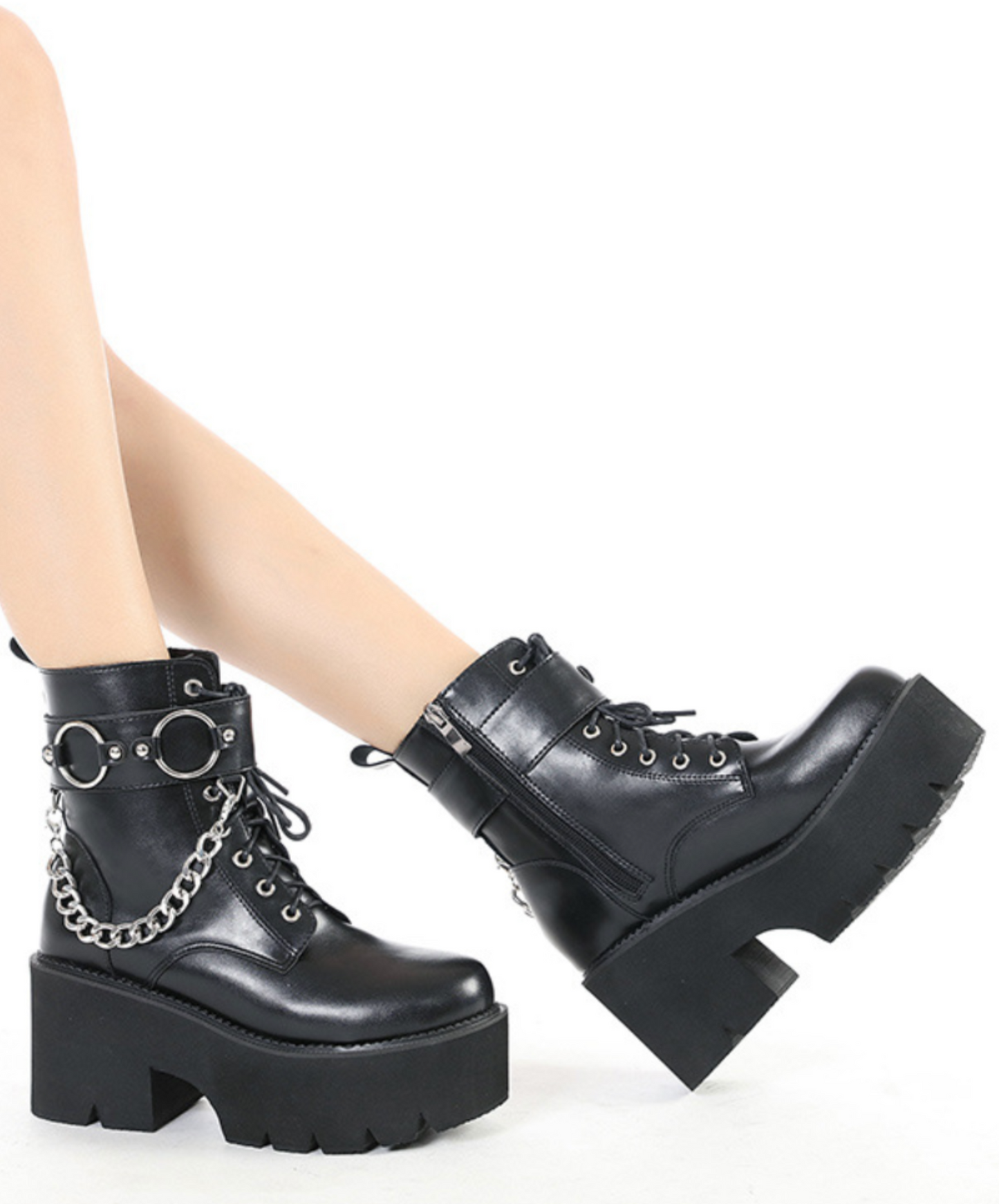 belt with metal chain hoop zip up boots EN2312