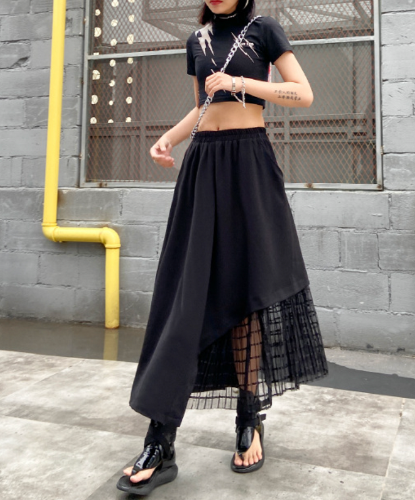 mixed material stitch mesh skirt EN2331