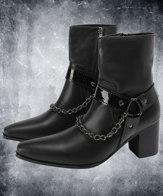 snake print belt and chain boots EN1689