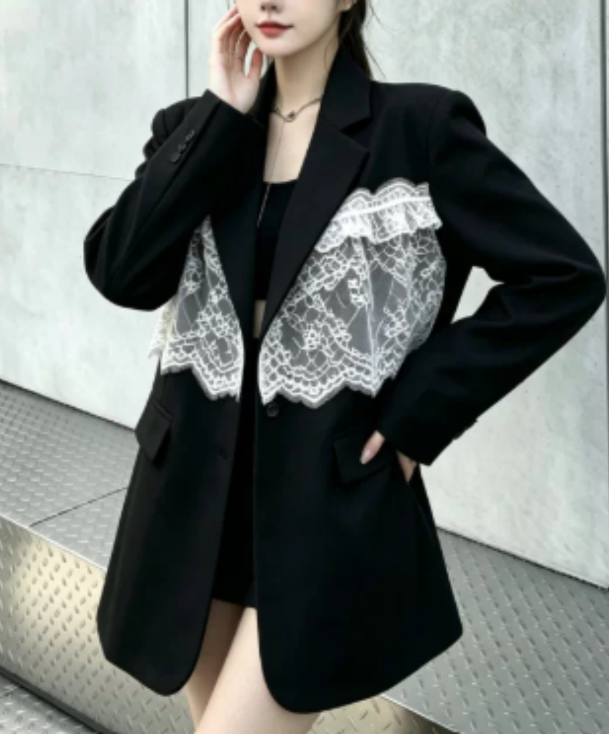 panelled design with a lace bow tie jacket EN3166