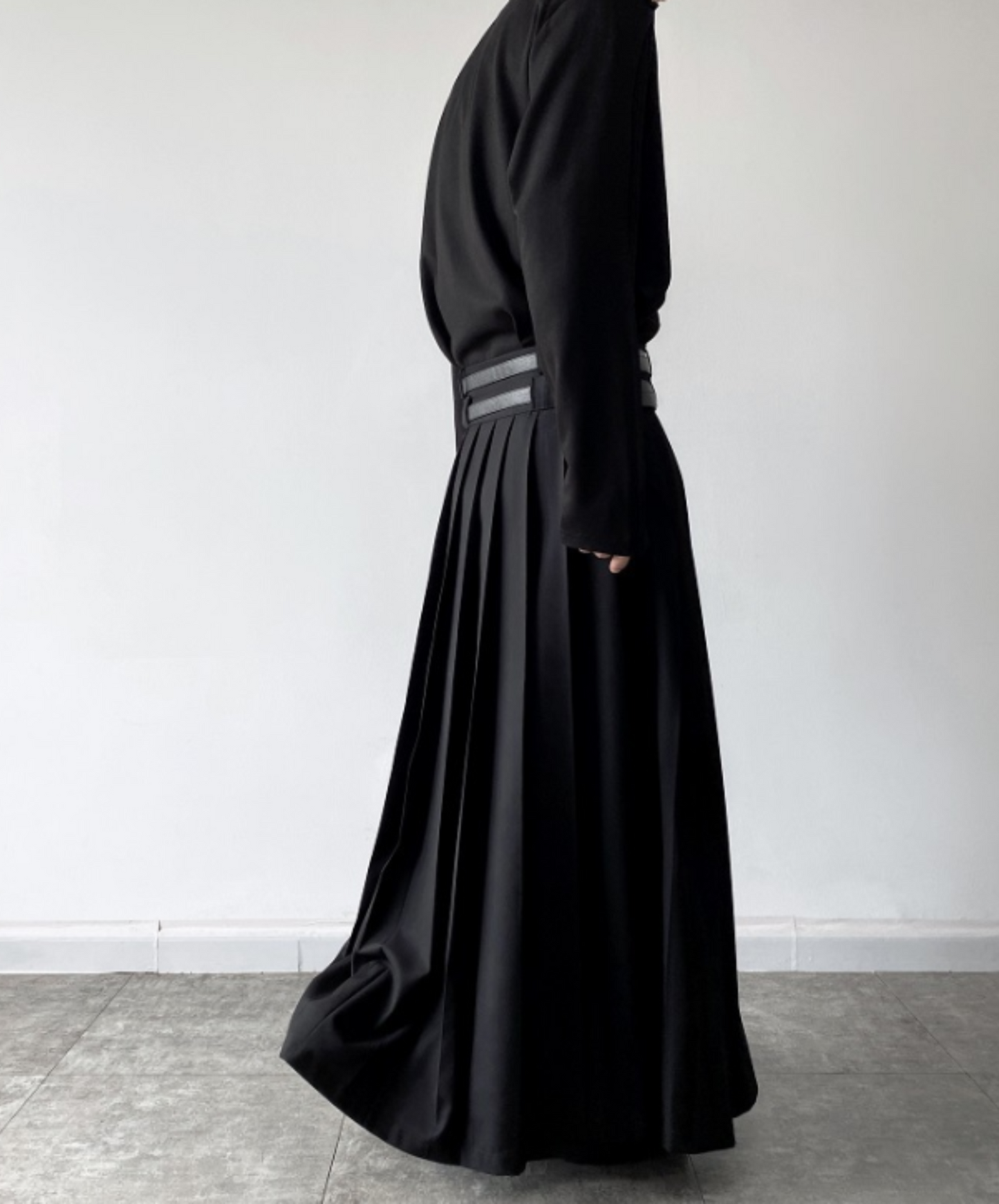 【style26】dark mode outfit set EN983( sweatshirts + skirt set)