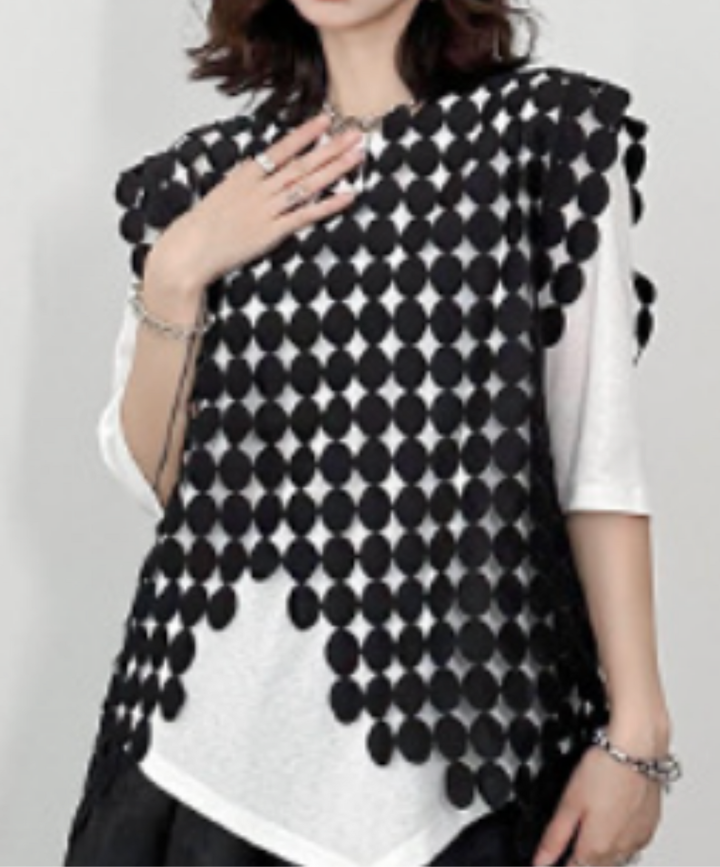 circle connected diamond pattern sleeveless shirt EN2245