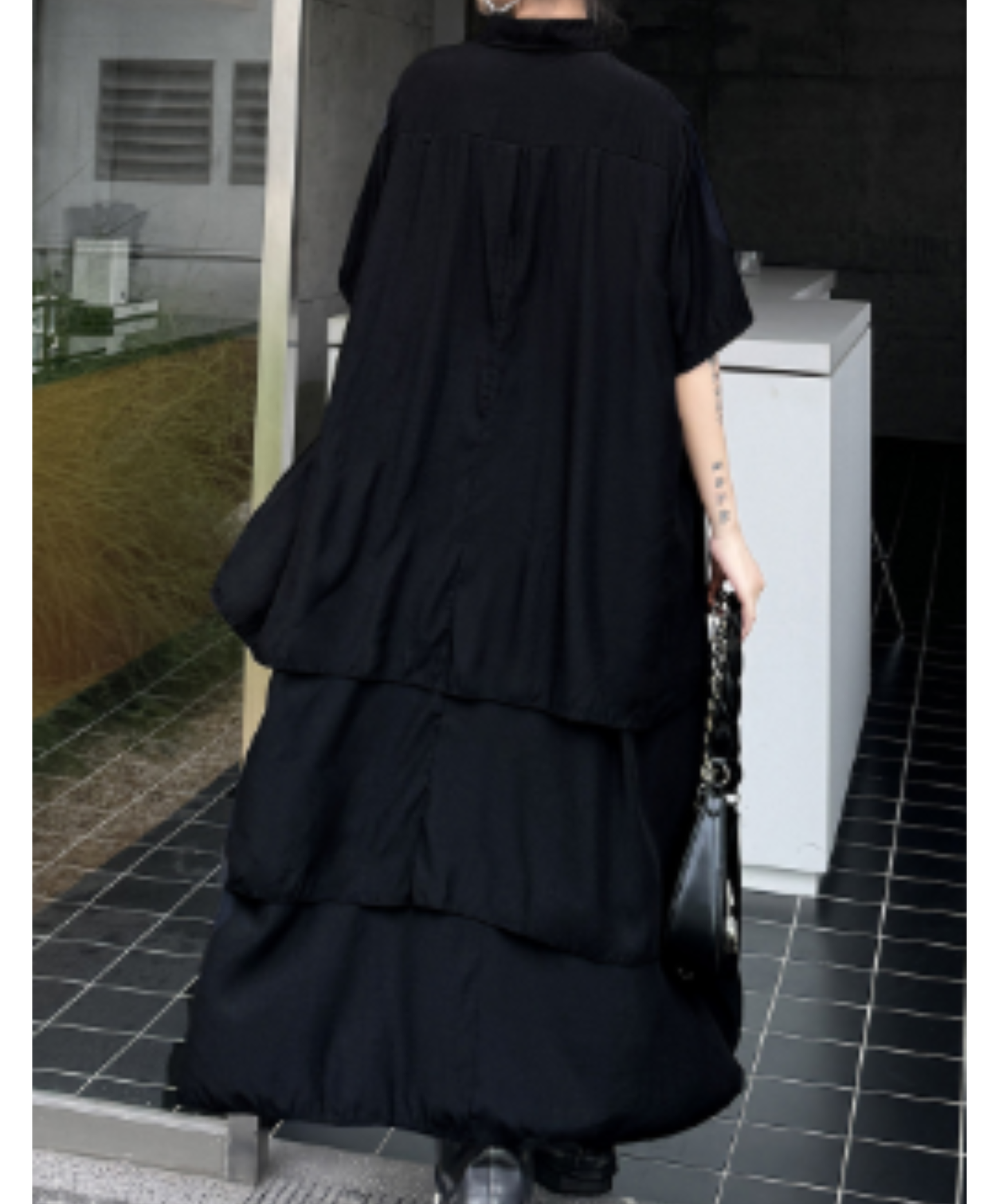Irregular design short-sleeved long shirt EN2955