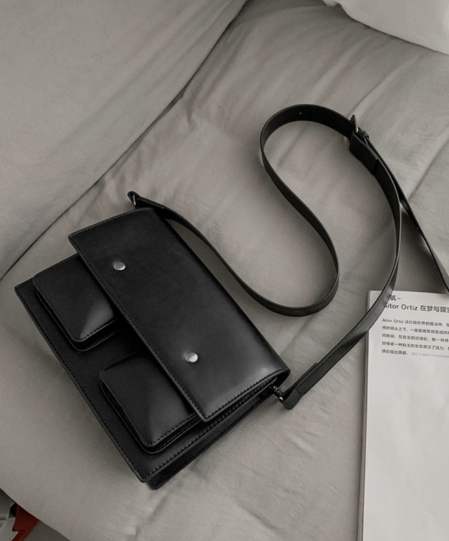 square round button with open pocket bag EN2104