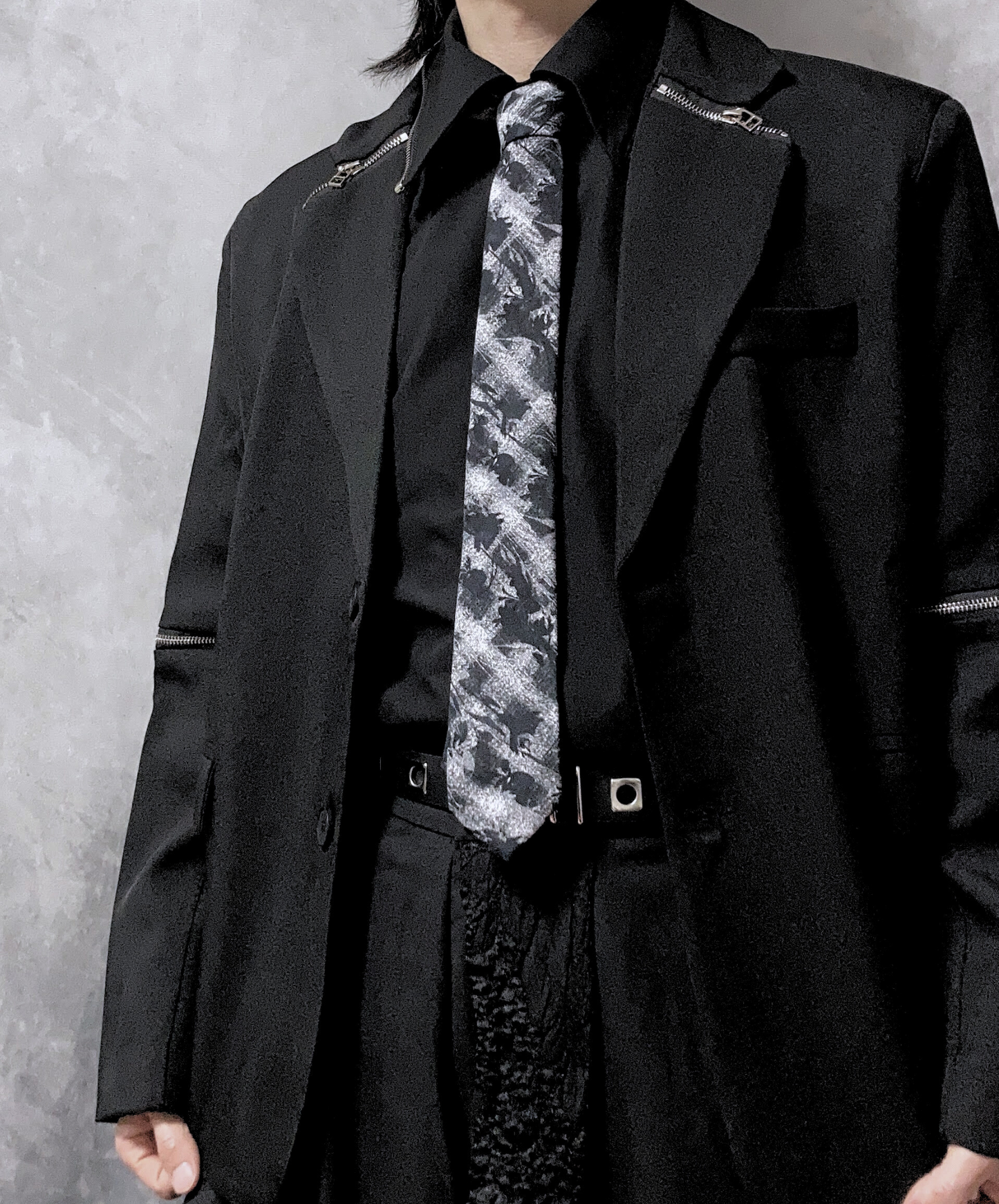 lattice scratches necktie EN1906