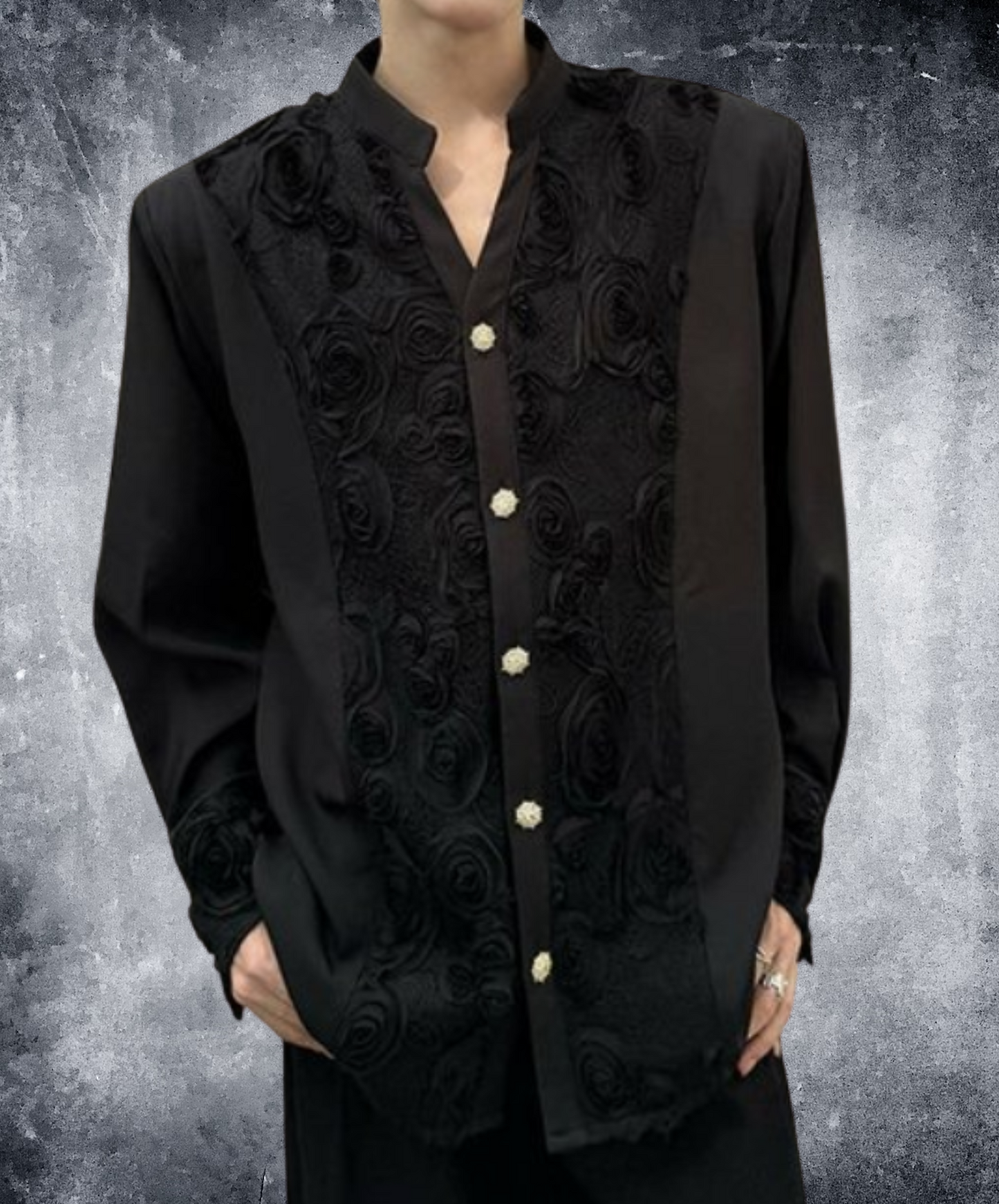 rose motif v-neck shirt EN2324