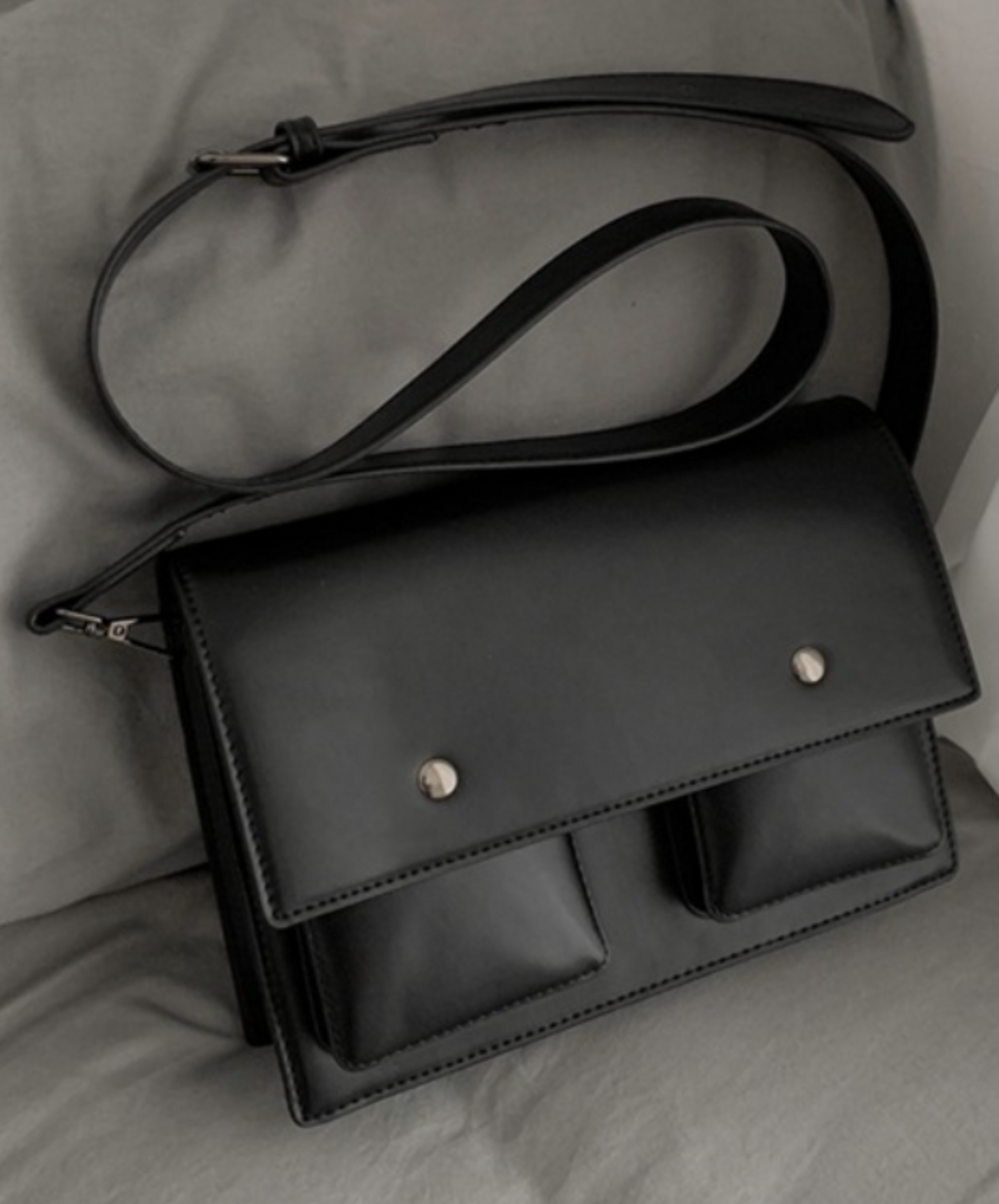 square round button with open pocket bag EN2104