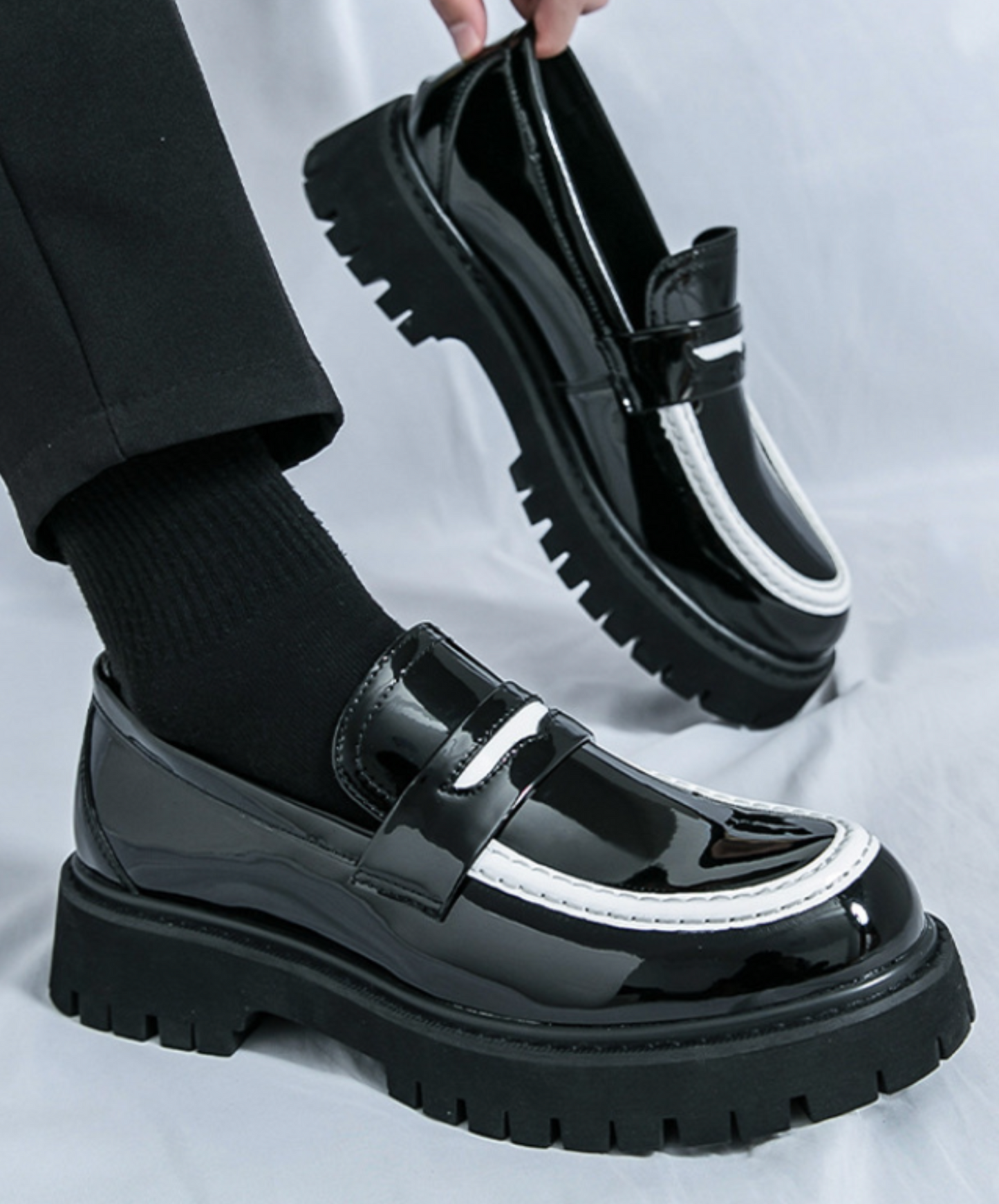 horseshoe-style u-shaped line shoes EN2359