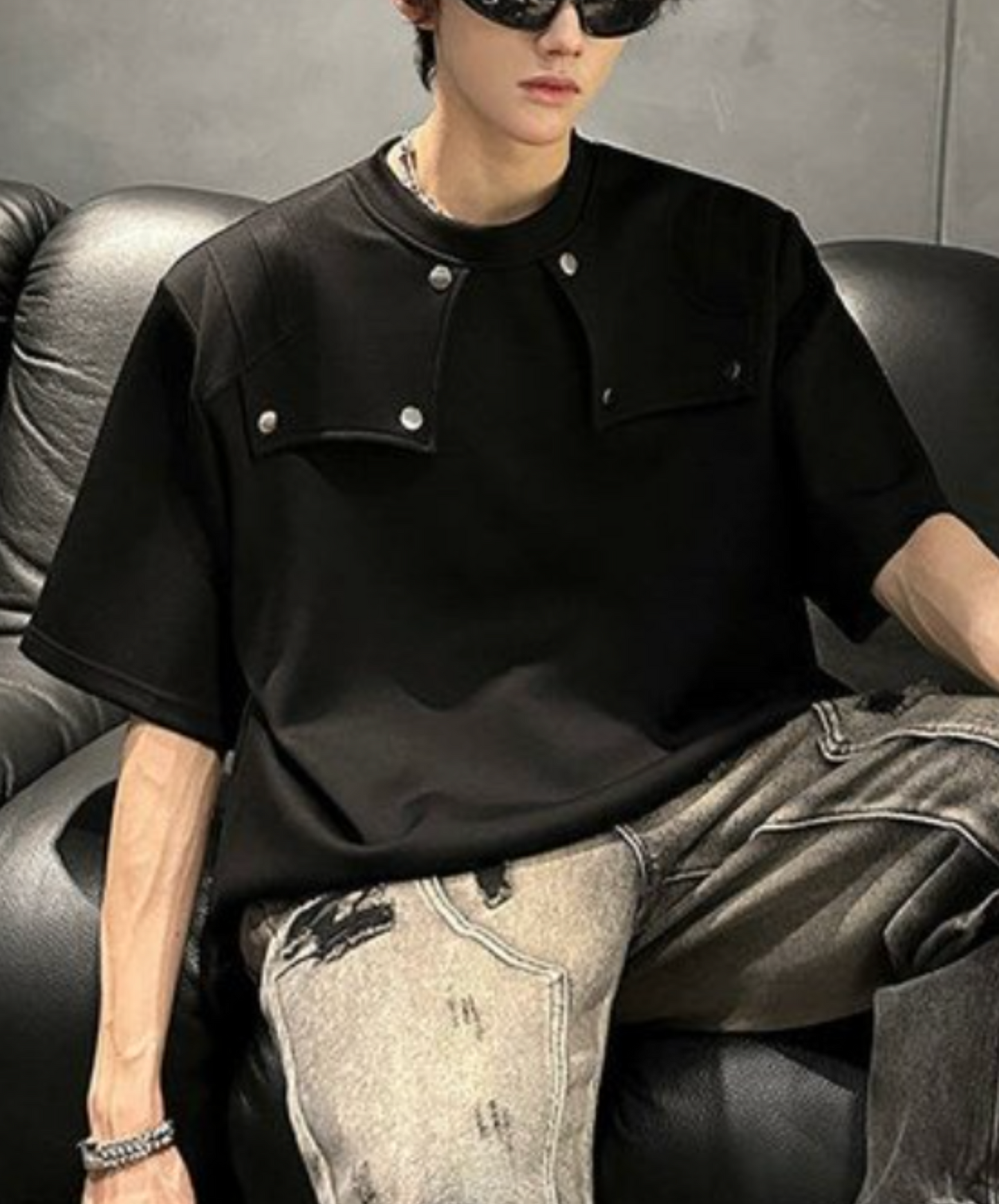 rivet decorated loose silhouette t-shirt EN2202