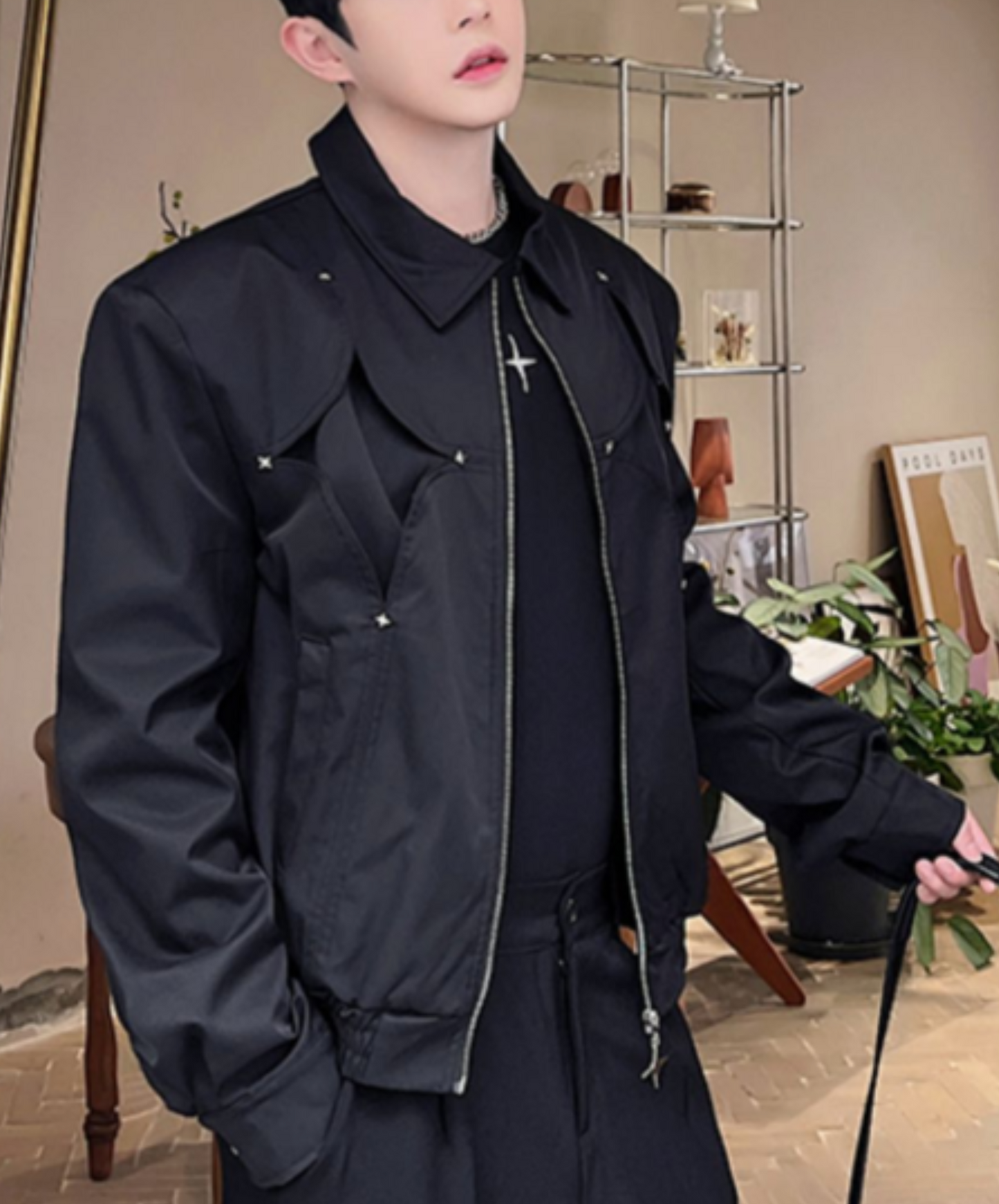 star-shaped rivet design jacket EN2364