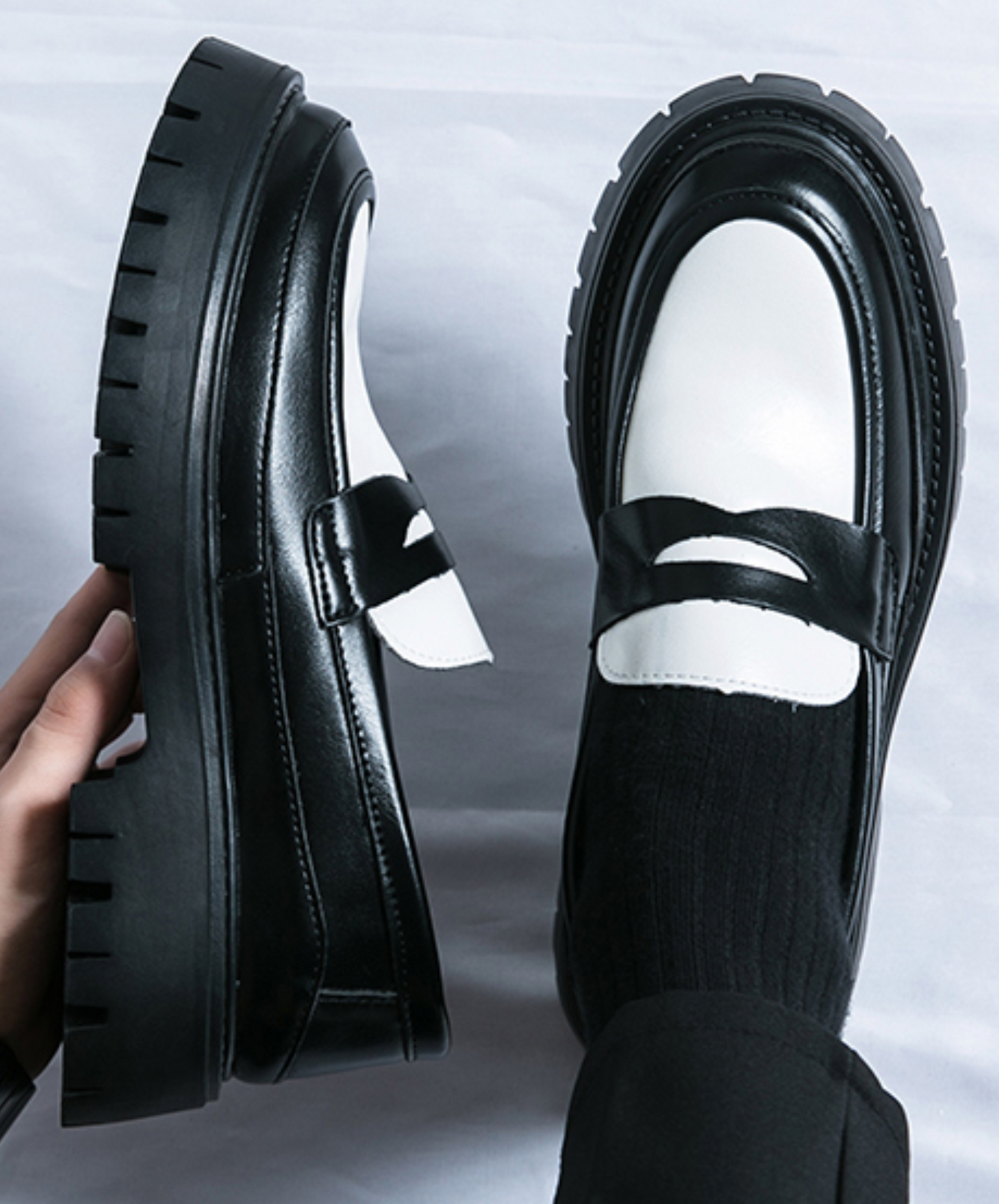 british style high contrast shoes EN2360