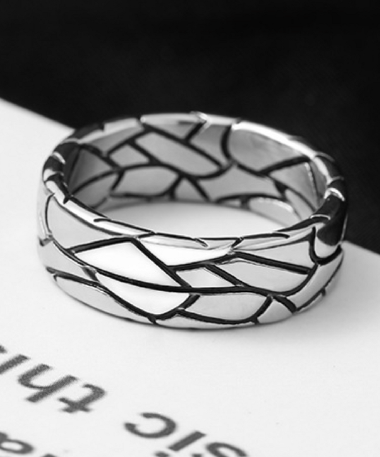 crack design ring EN2062
