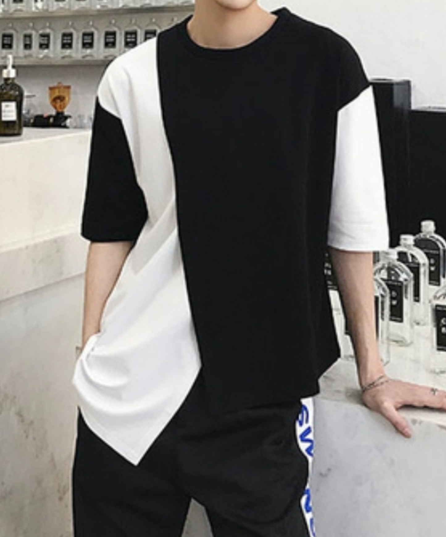 Irregular patchwork high contrast t-shirt EN2261