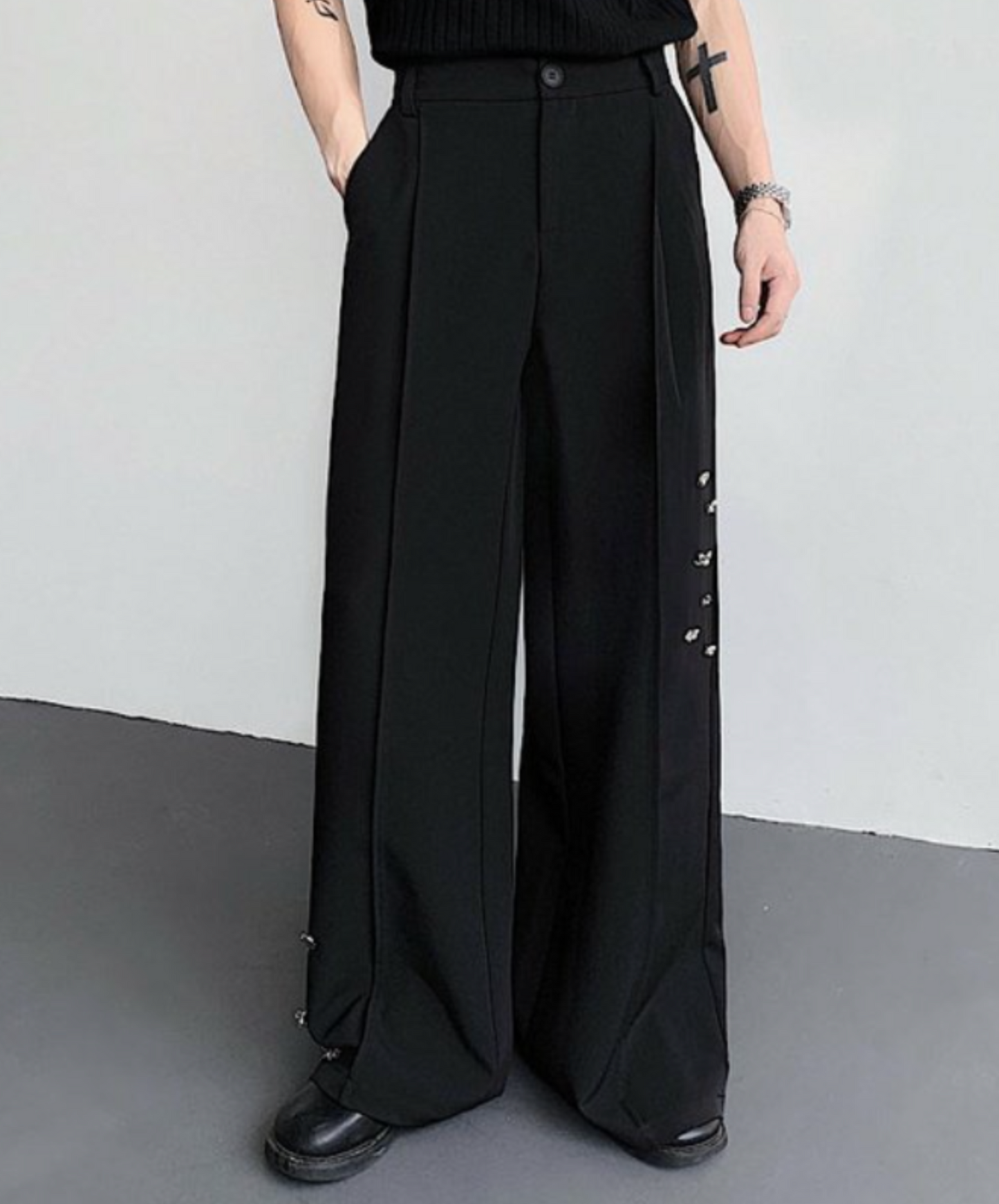 dark random metal design wide pants EN2323