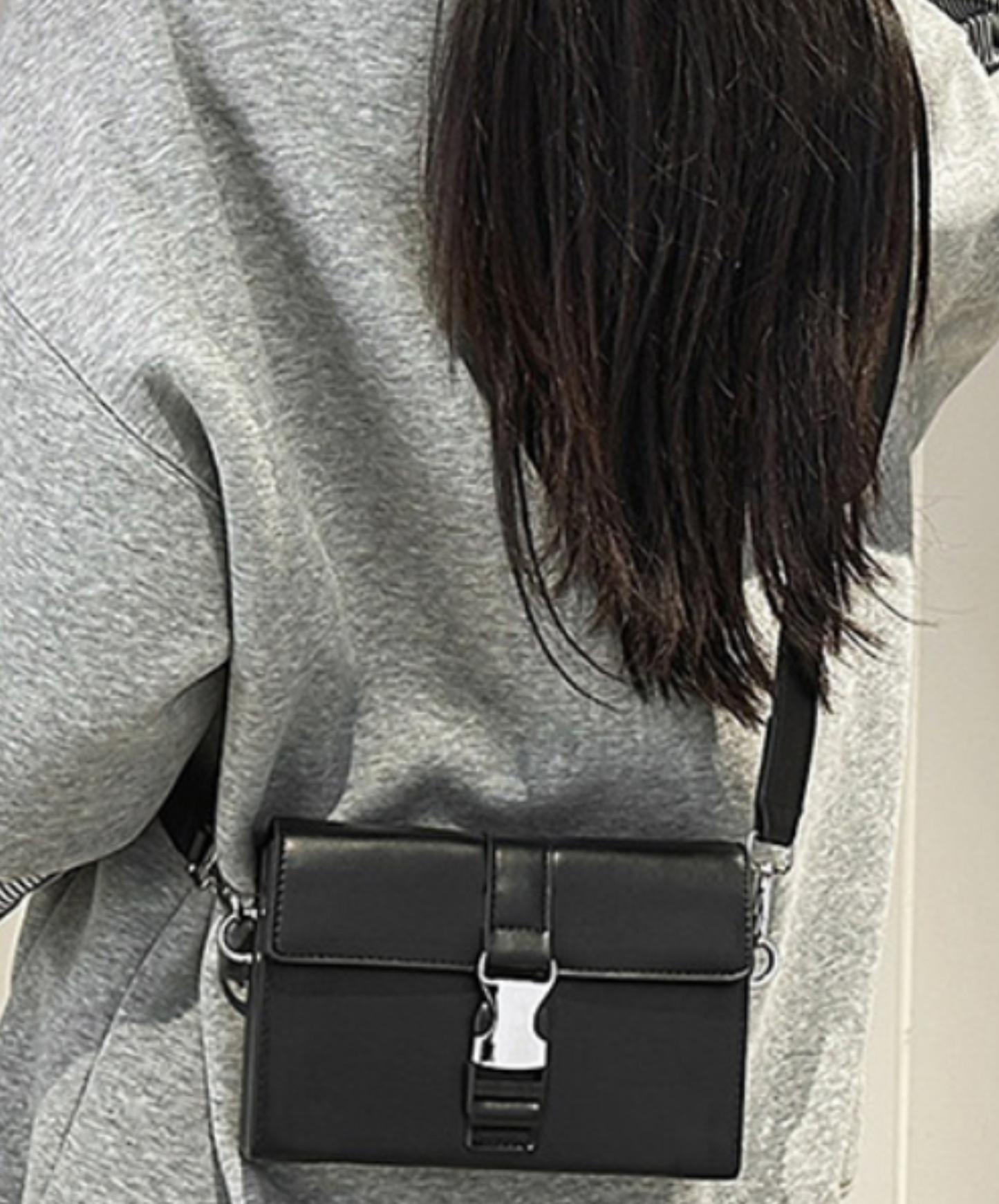 metal buckle square shoulder bag EN2103