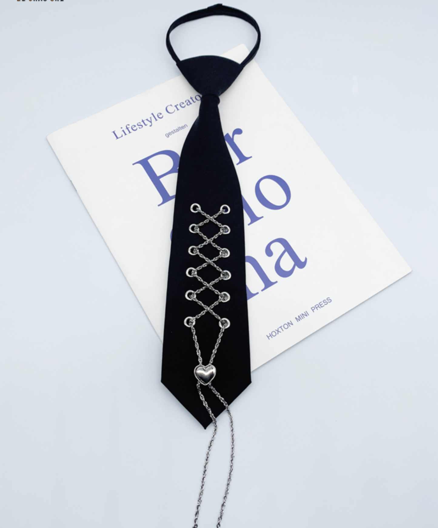 chain lace-up heart hole necktie EN2351