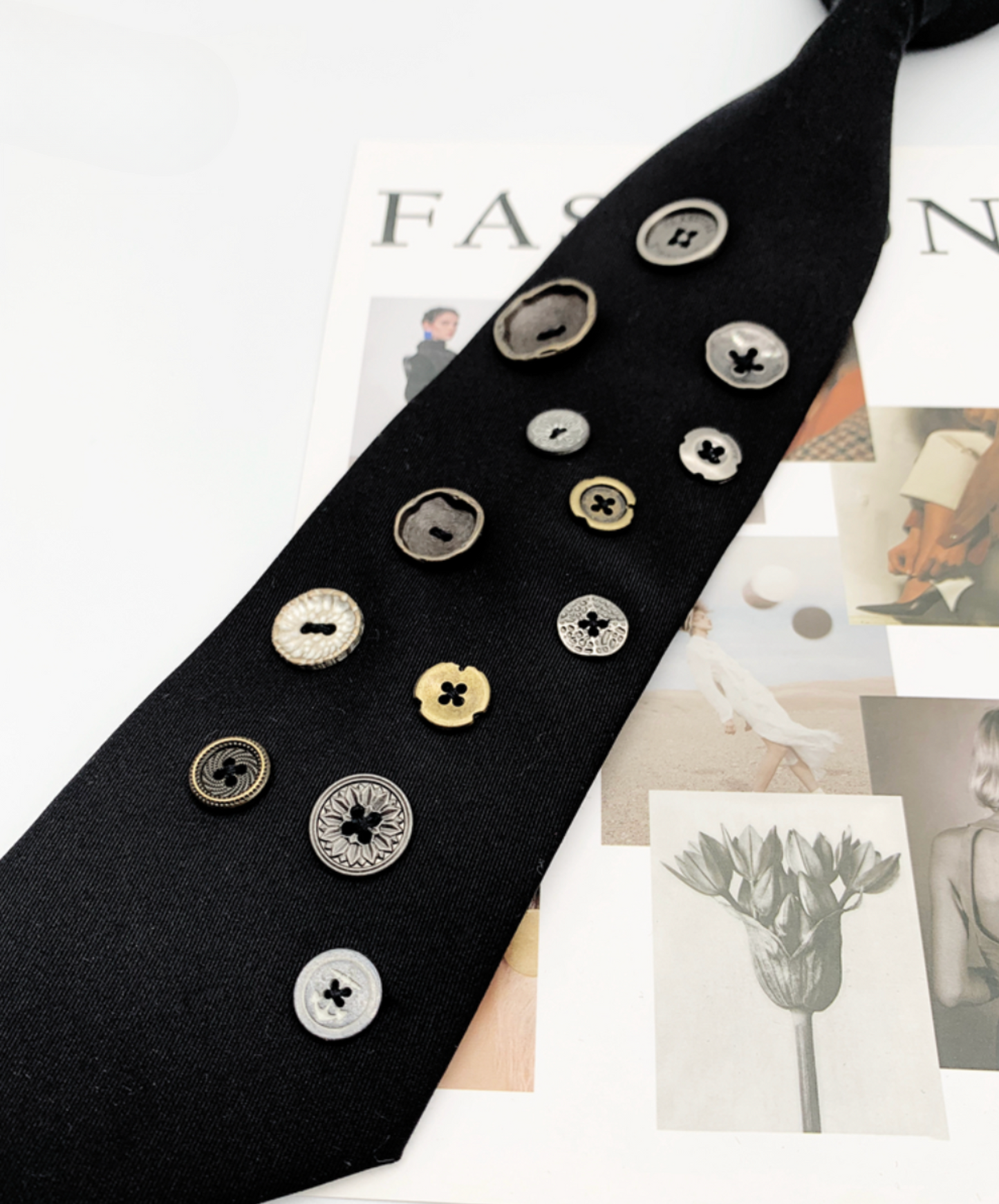 random size button decoration necktie EN2352