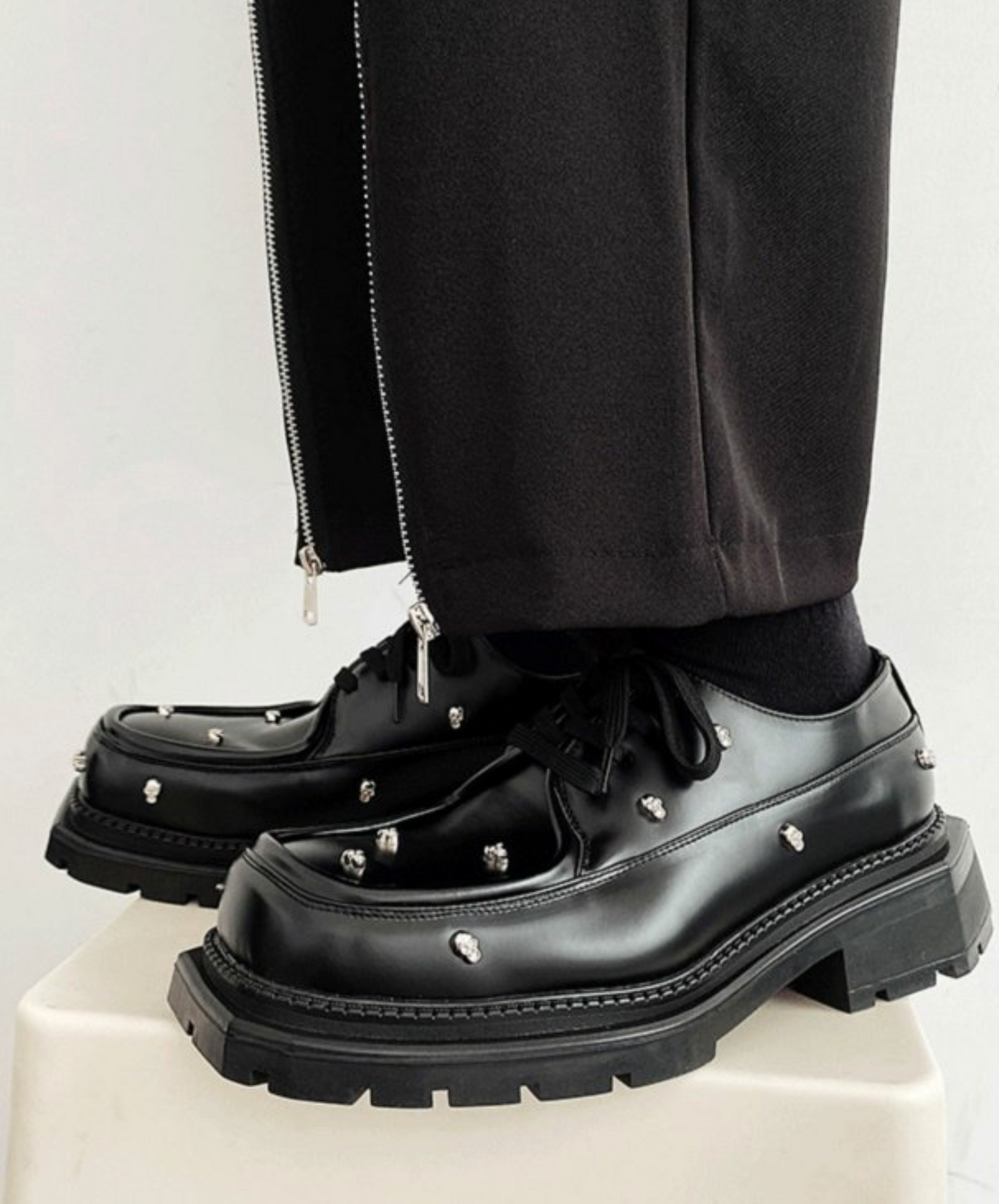 rivet leather lace-ups shoes EN2361