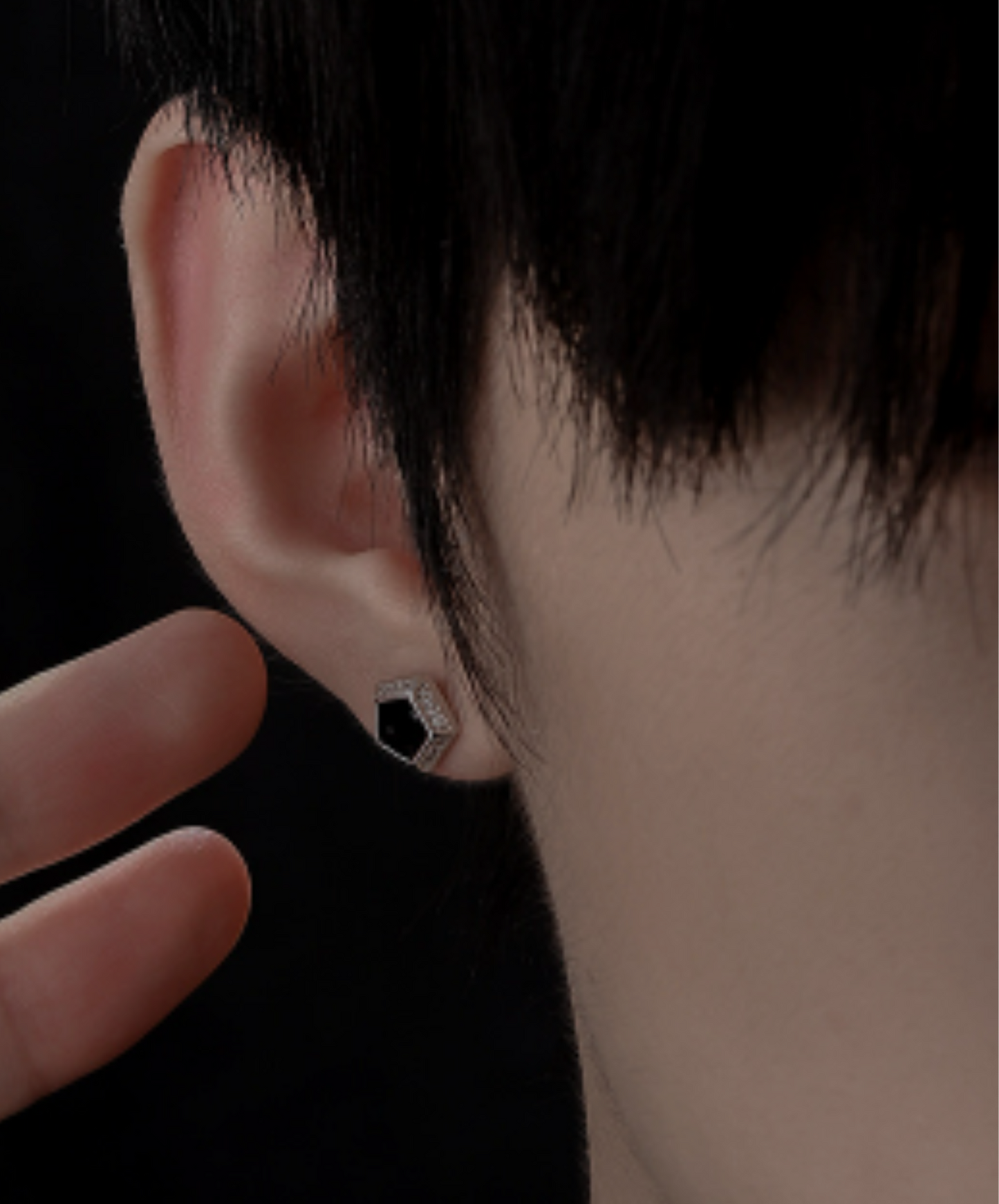 black zircon pentagon earrings EN2026