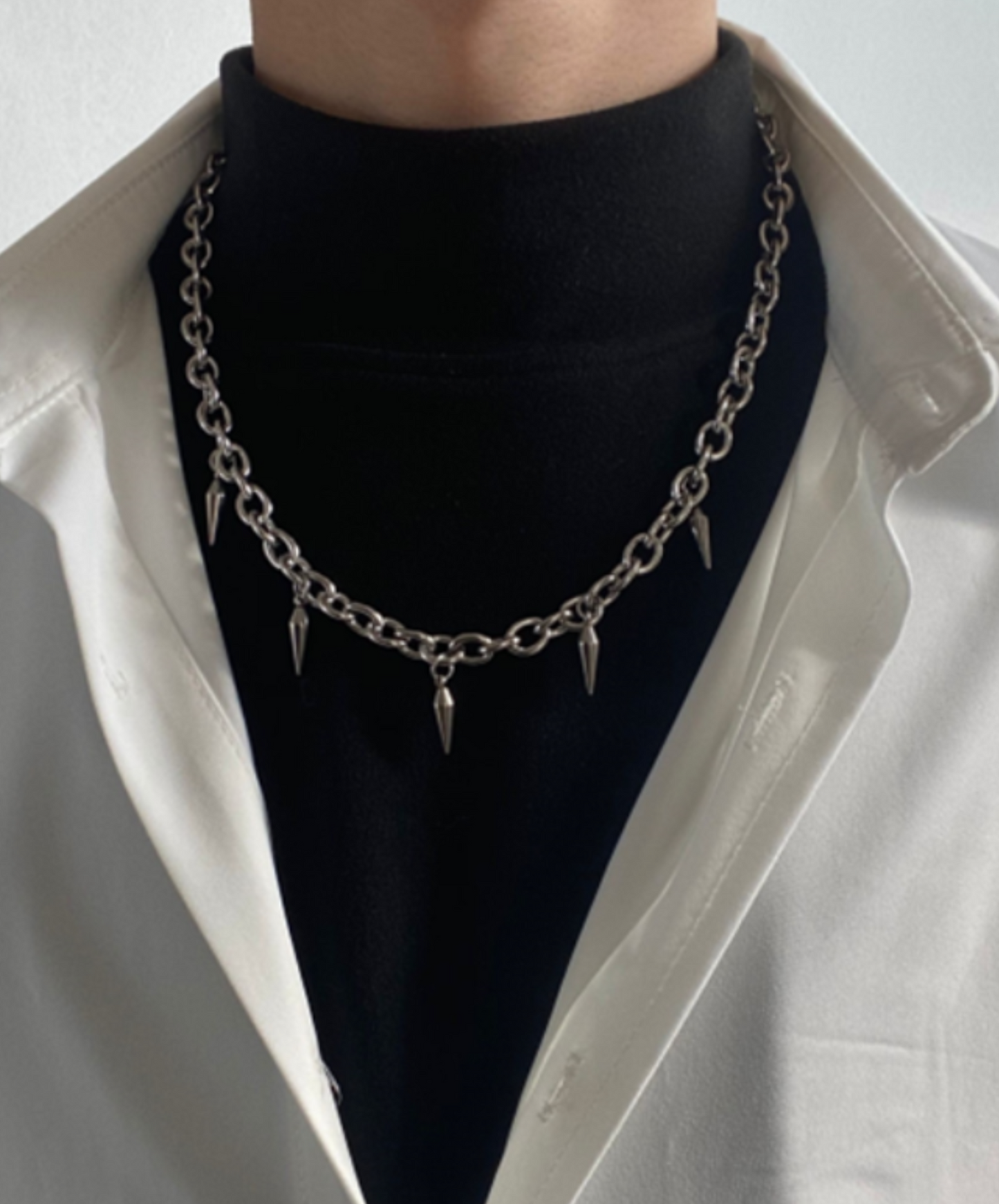 fringe rivet titanium necklace EN1783